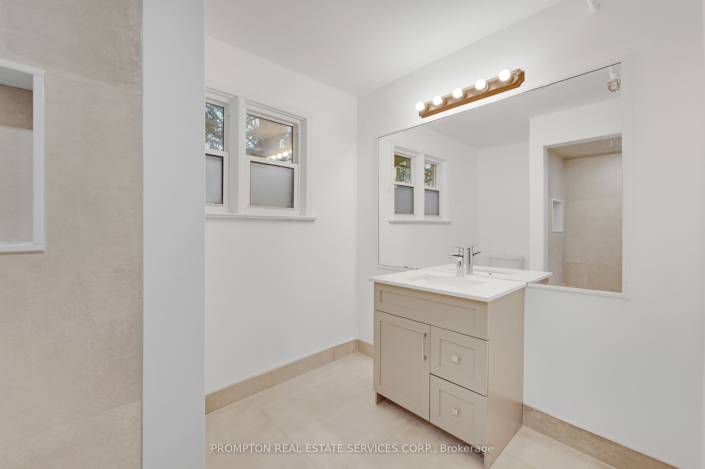 6 Kelso Street Property Photo 13