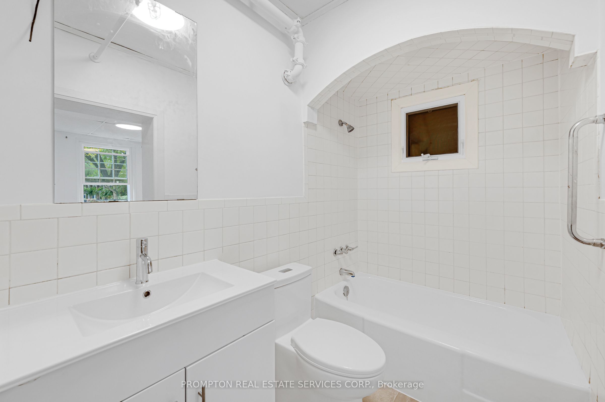 6 Kelso Street Property Photo 27