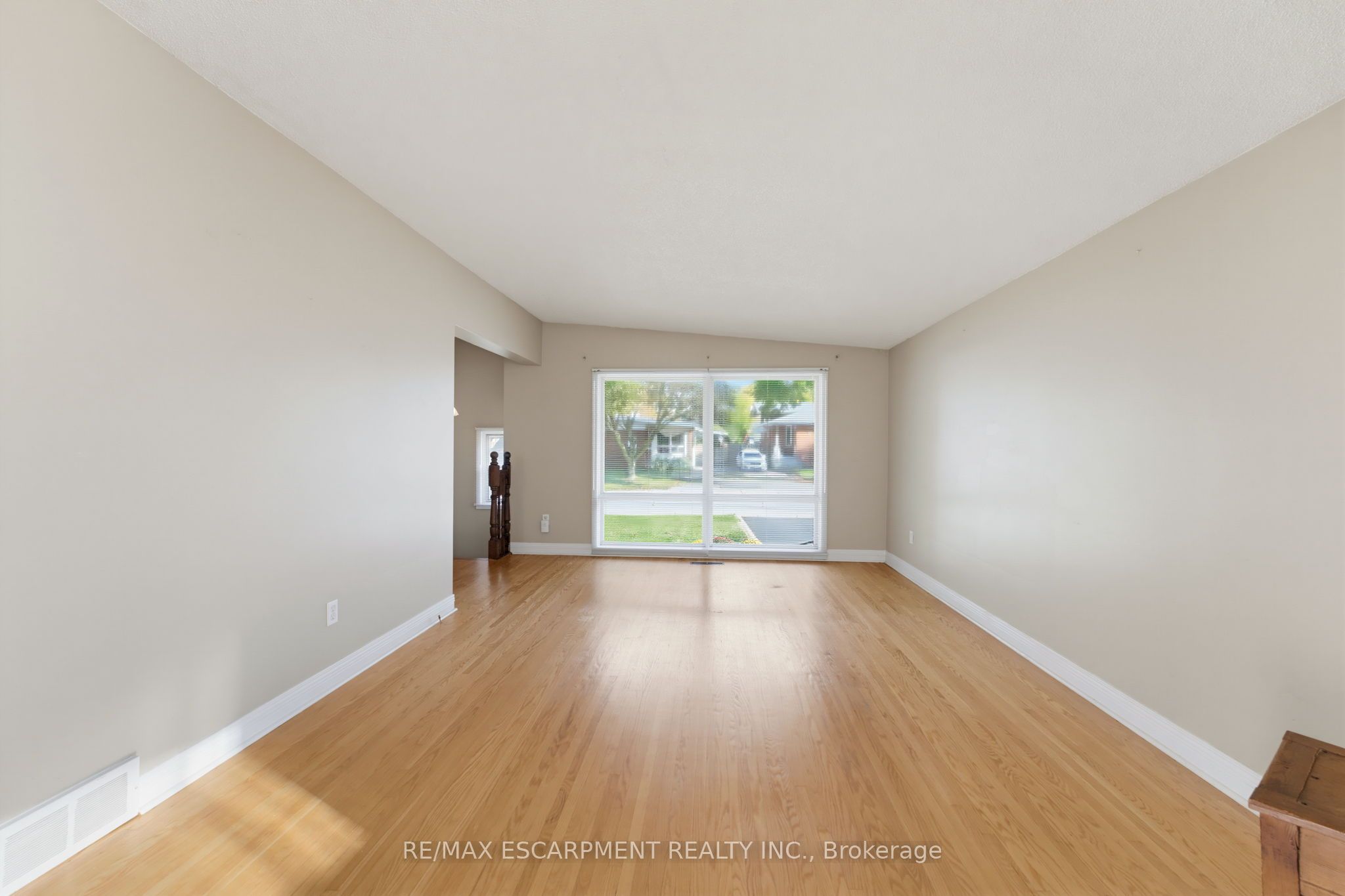 34 Fielding Crescent Property Photo 5