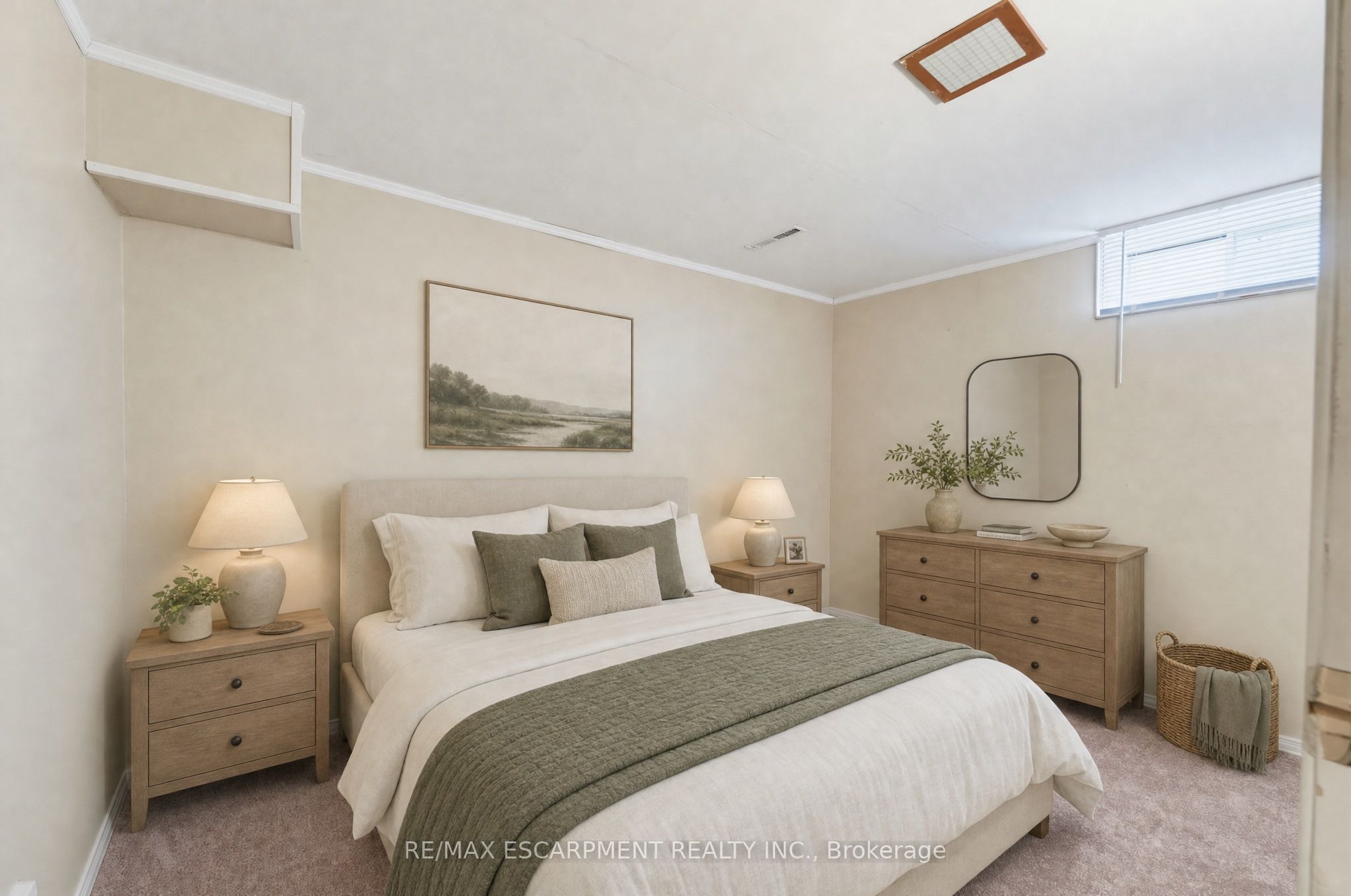 34 Fielding Crescent Property Photo 24