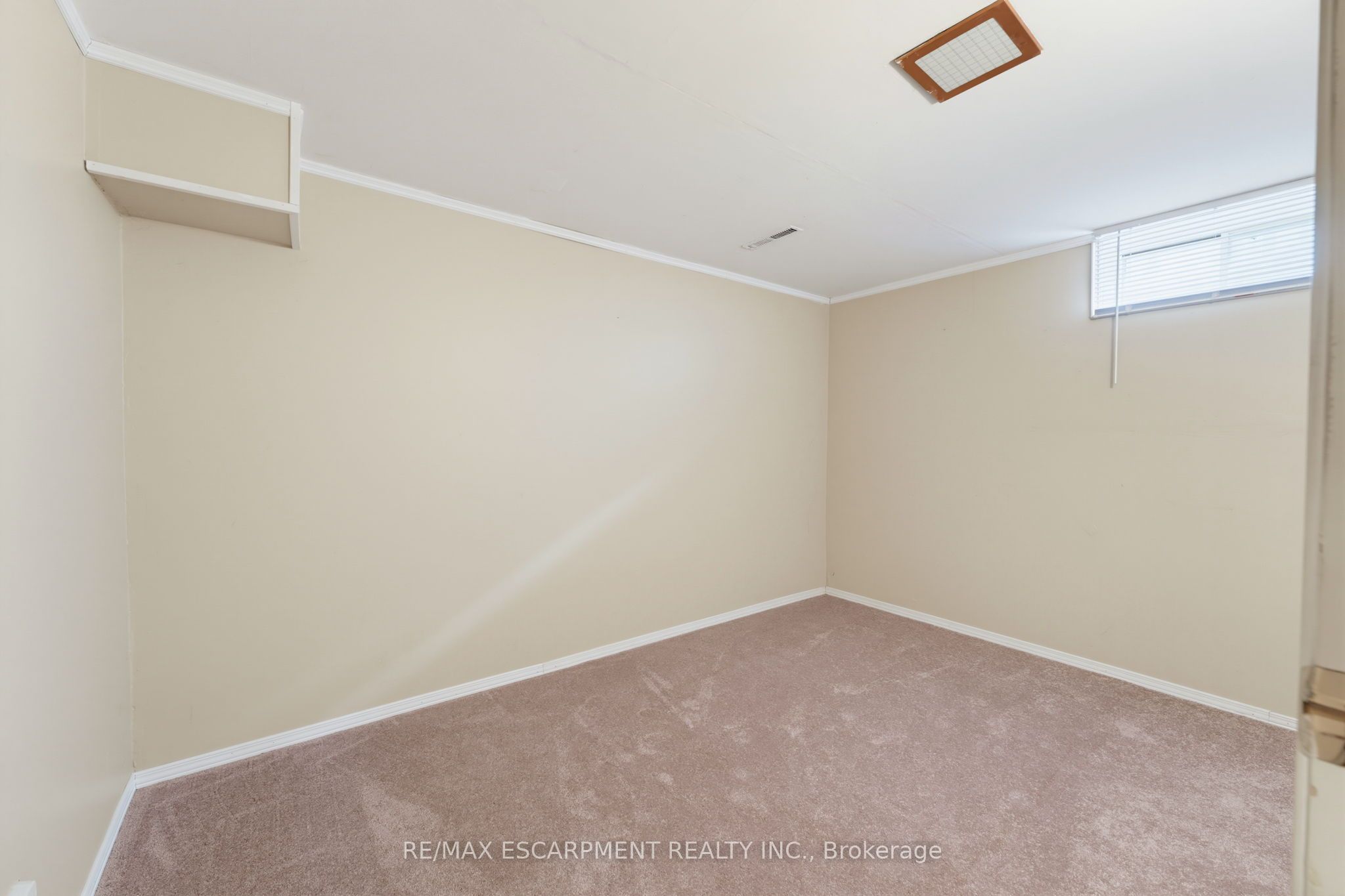 34 Fielding Crescent Property Photo 25