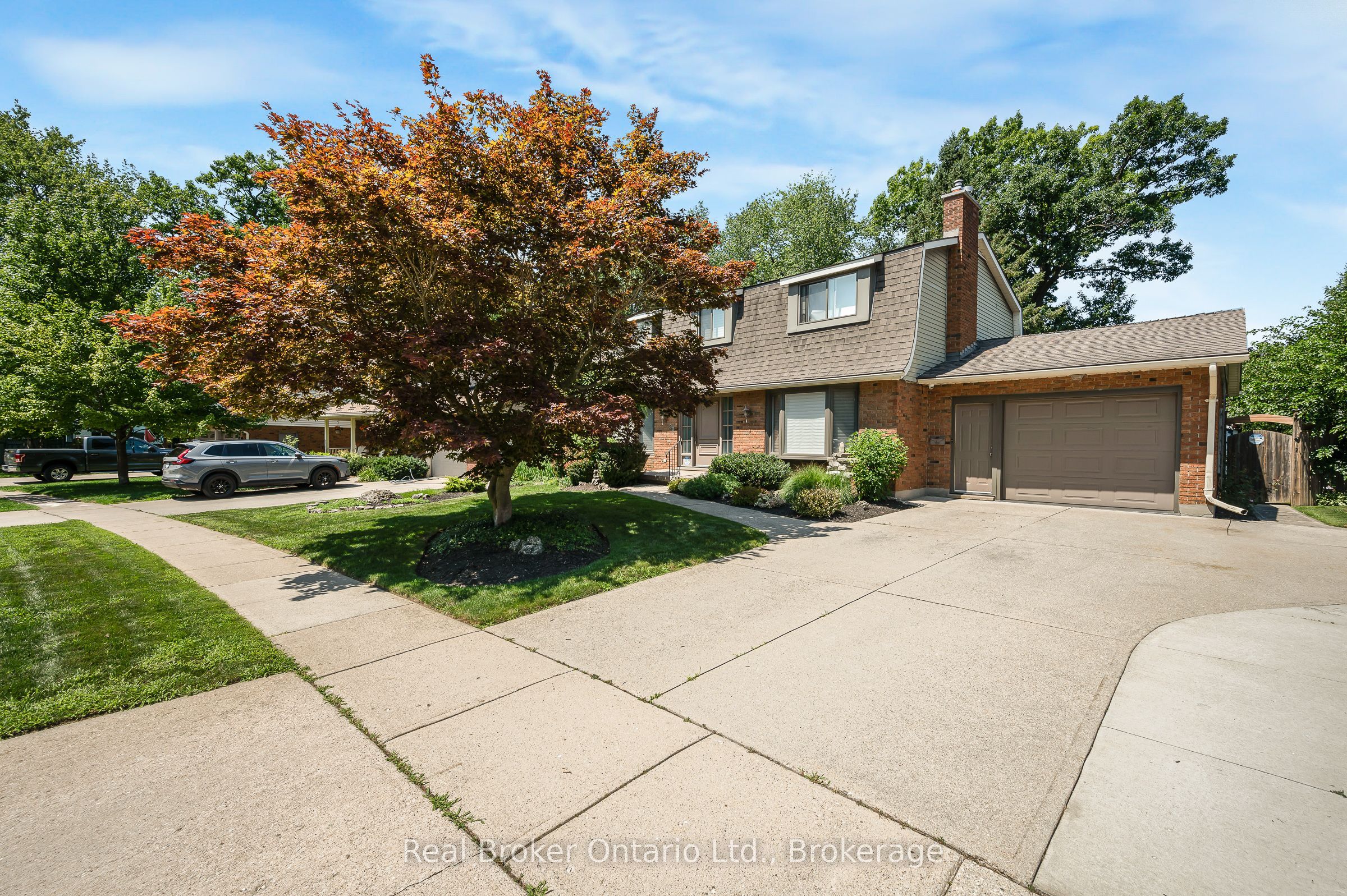 30 Westwood Crescent Property Photo 1