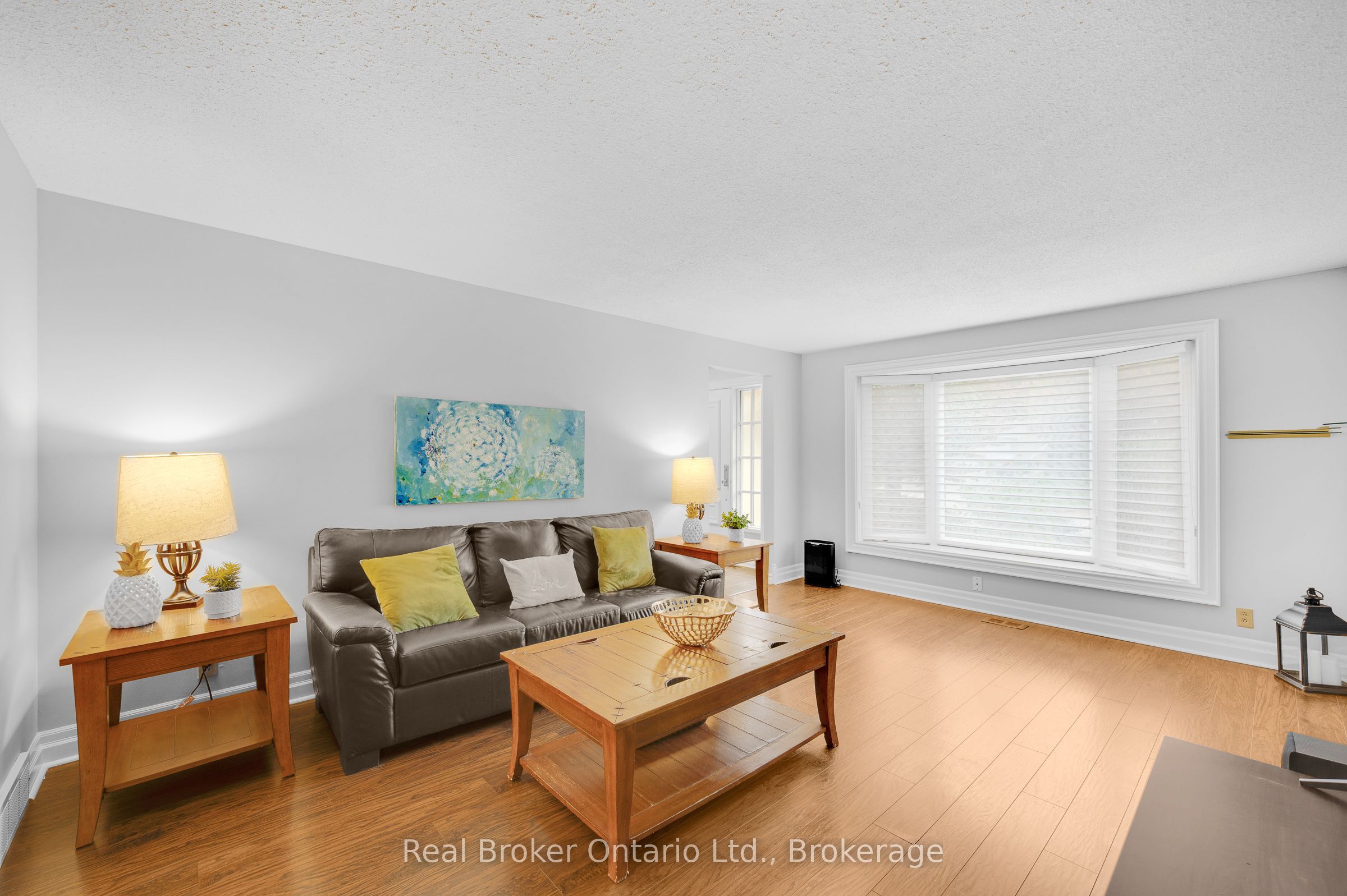 30 Westwood Crescent Property Photo 9
