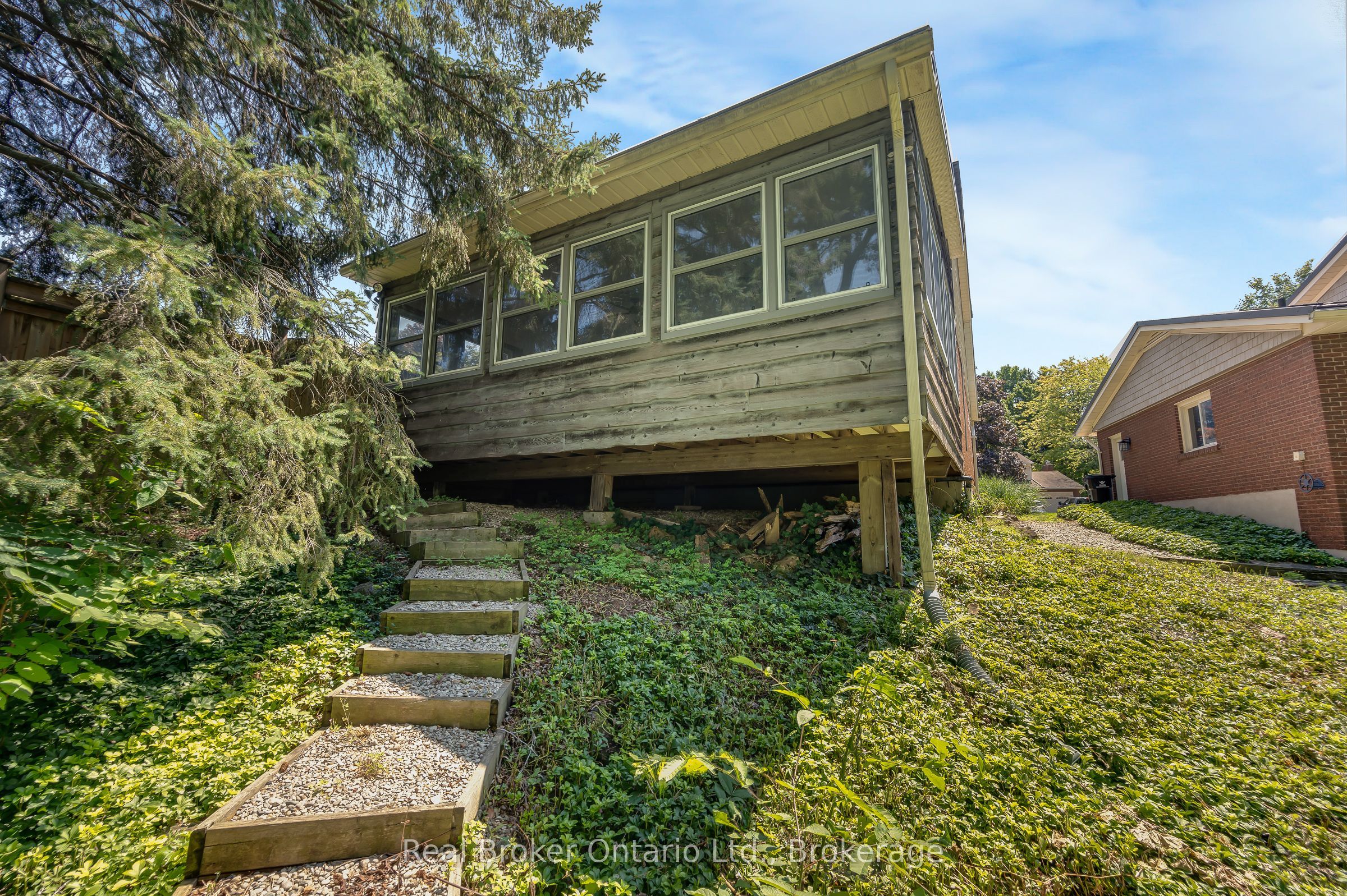 30 Westwood Crescent Property Photo 31