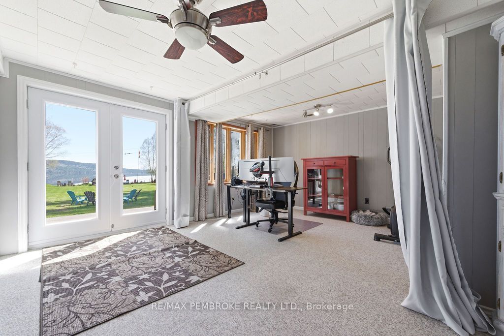 634 Goldfinch Way Property Photo 33