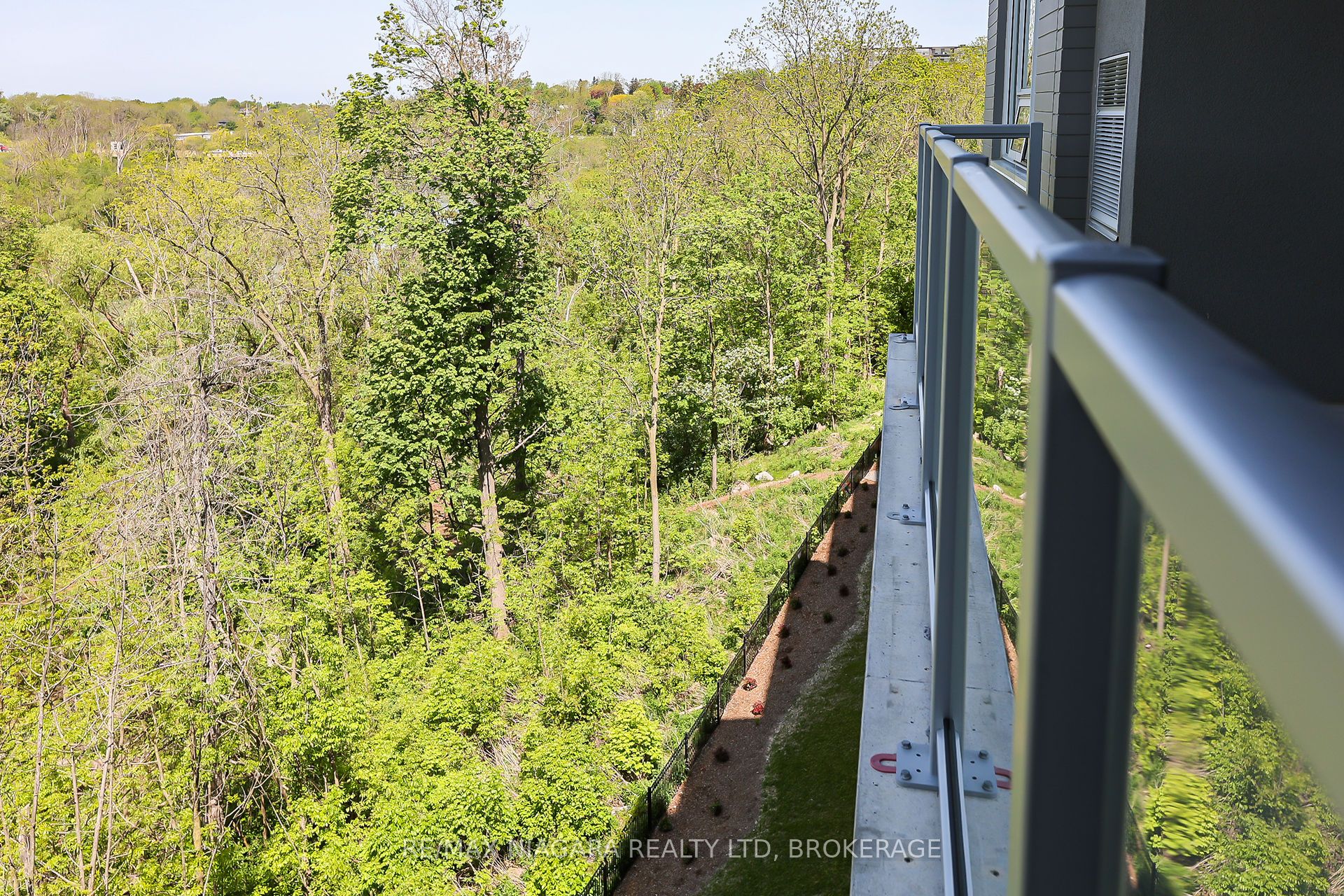 77 Yates Street 505 Property Photo 13