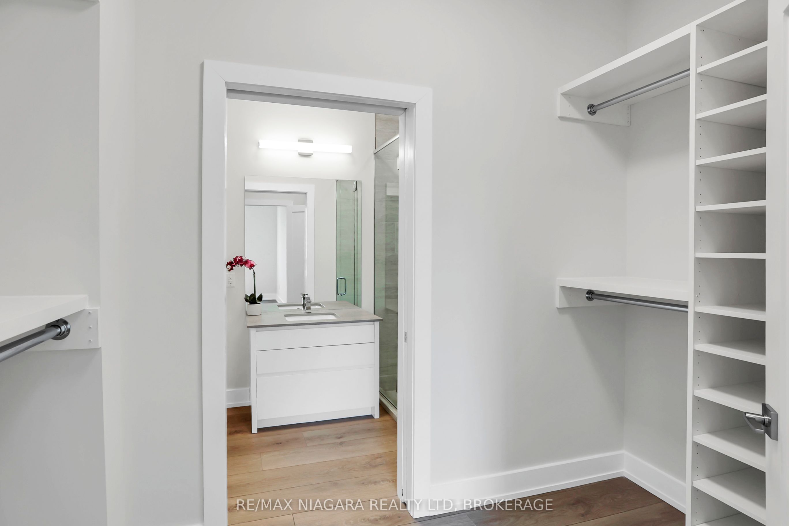 77 Yates Street 505 Property Photo 22