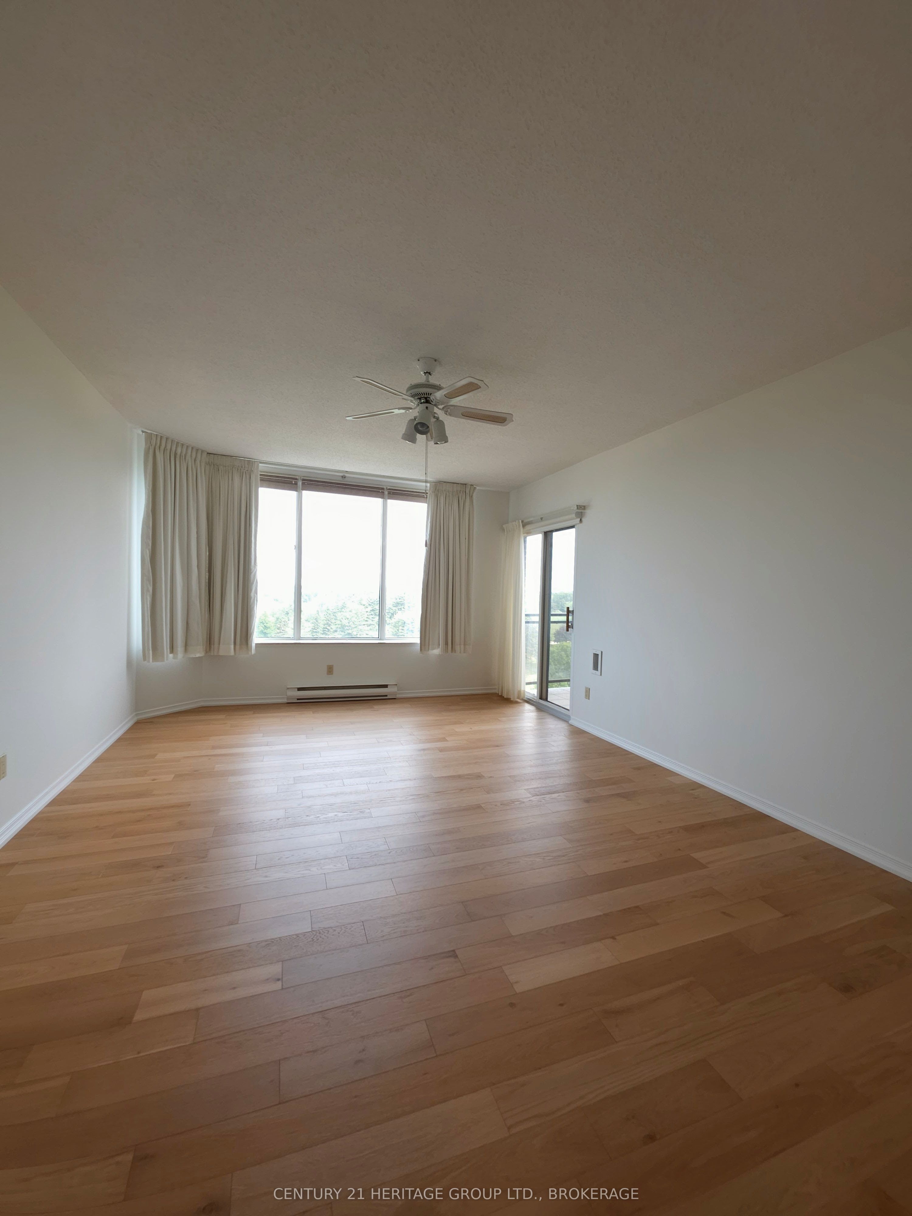 1000 King Street W 1202 Property Photo 18