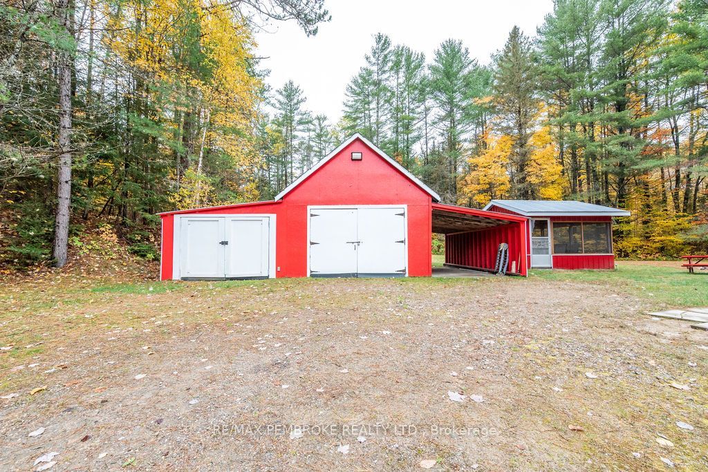 40513 17 Highway Property Photo 4