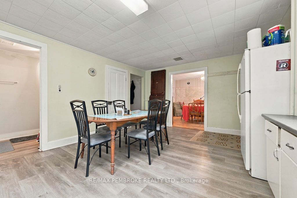 40513 17 Highway Property Photo 13