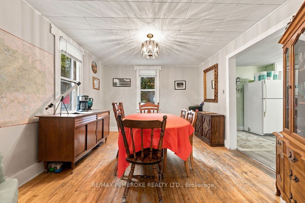 40513 17 Highway Property Photo 16