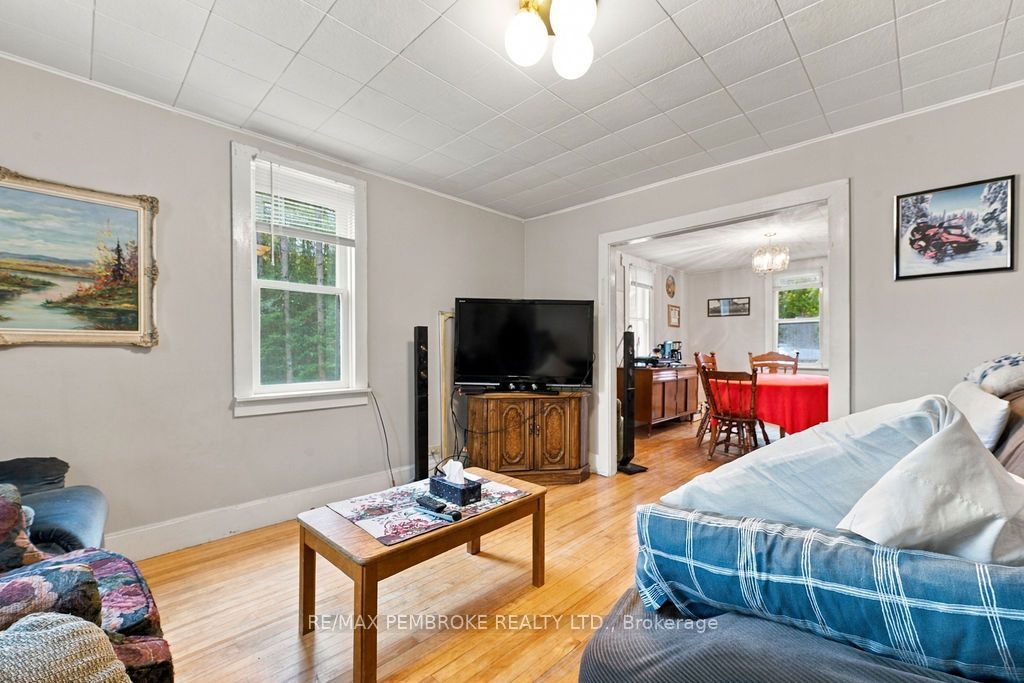 40513 17 Highway Property Photo 18