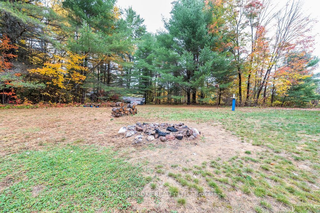 40513 17 Highway Property Photo 43