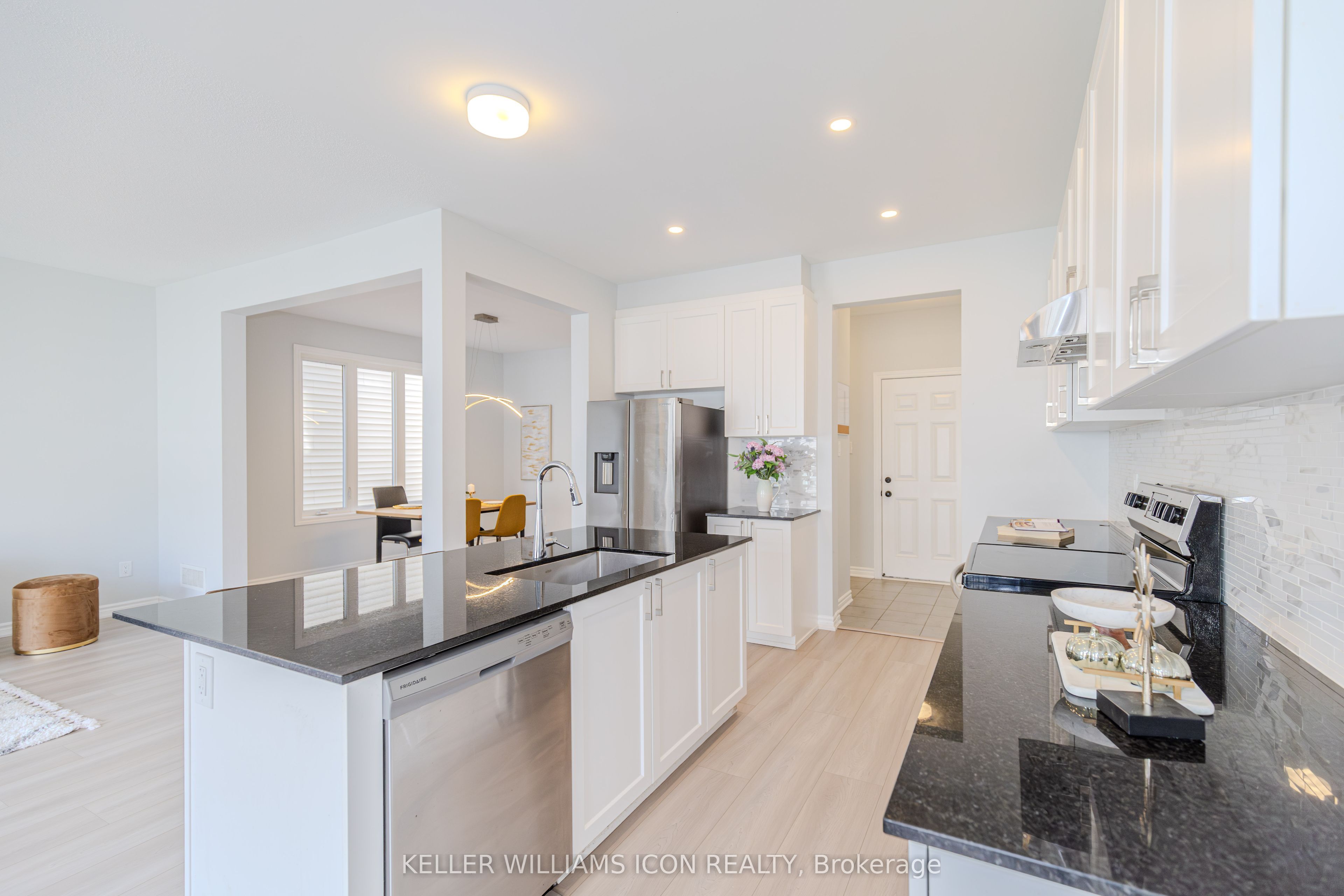 14 Racemose Street Property Photo 20
