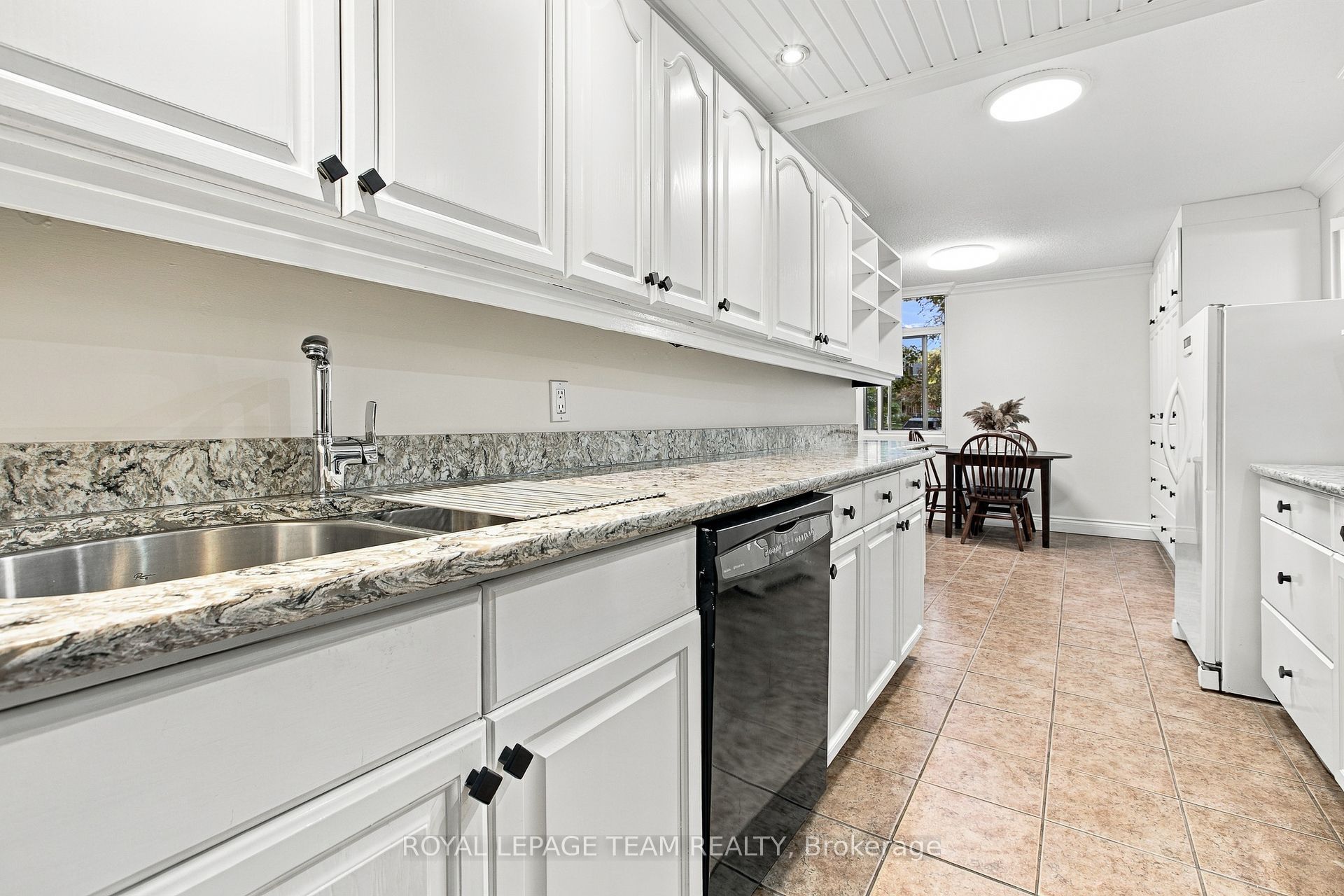 60 Mcleod Street 103 Property Photo 13