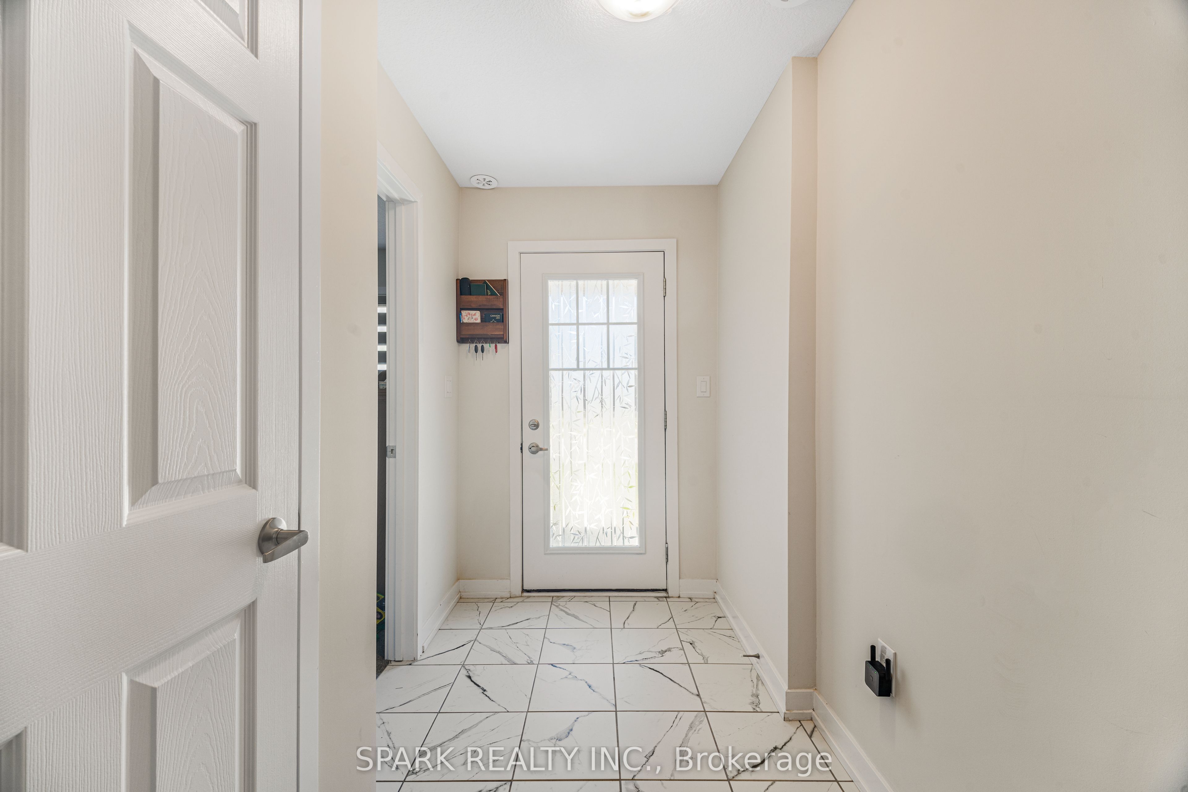 226 Melody Lane Property Photo 5
