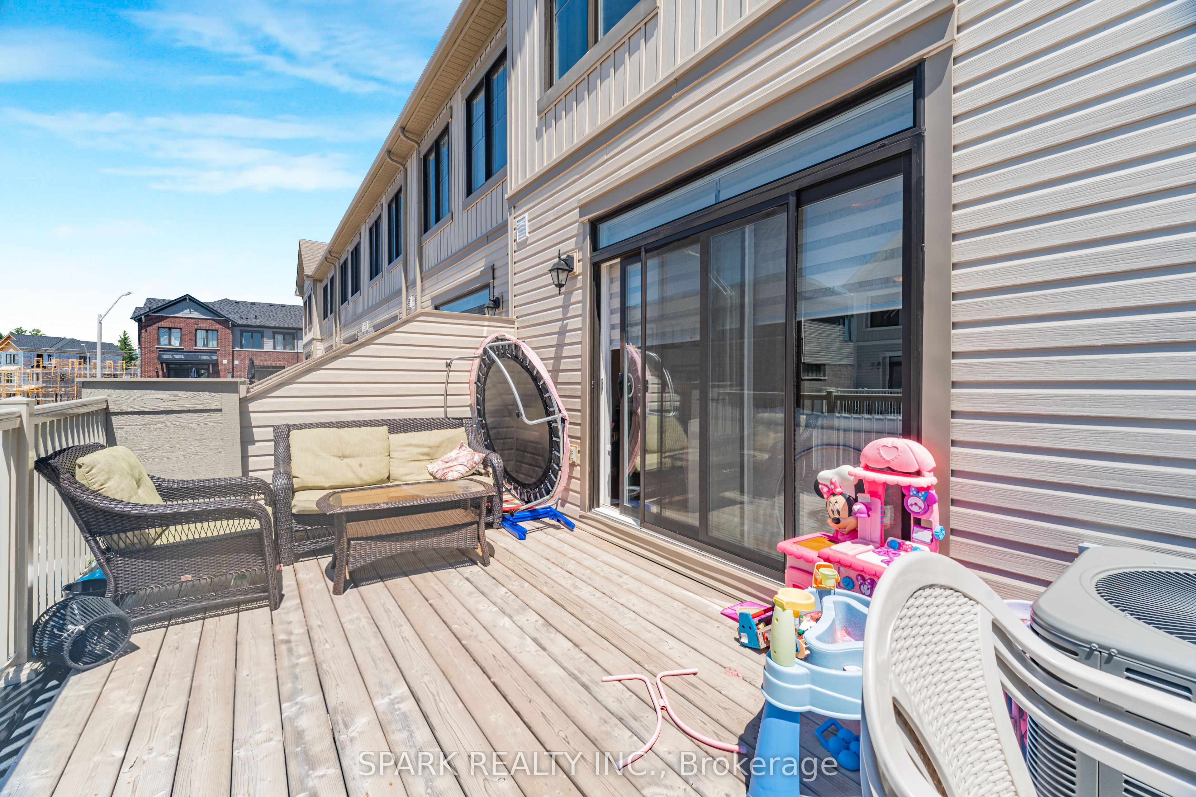 226 Melody Lane Property Photo 16