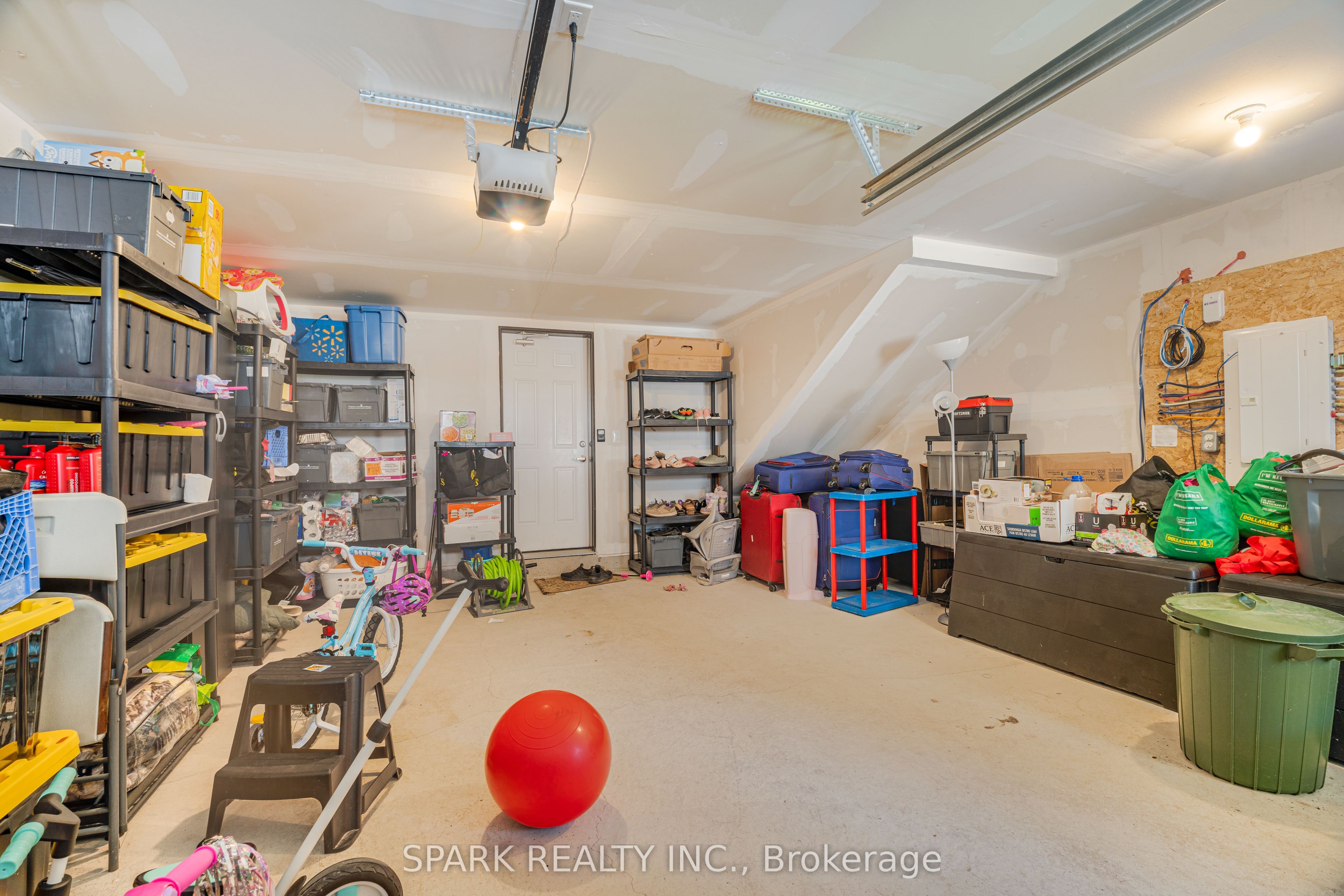 226 Melody Lane Property Photo 29