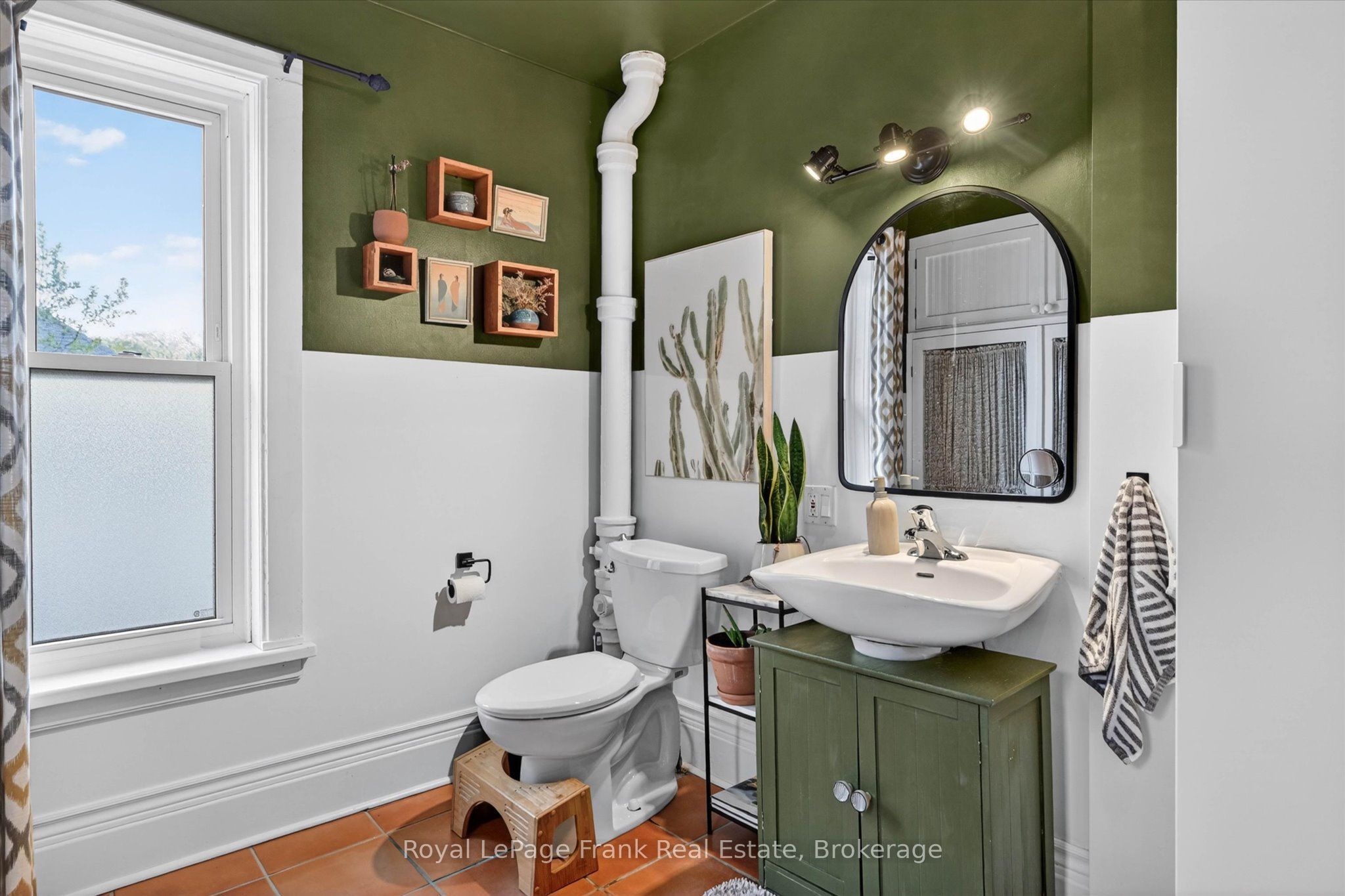 273 William Street Property Photo 25