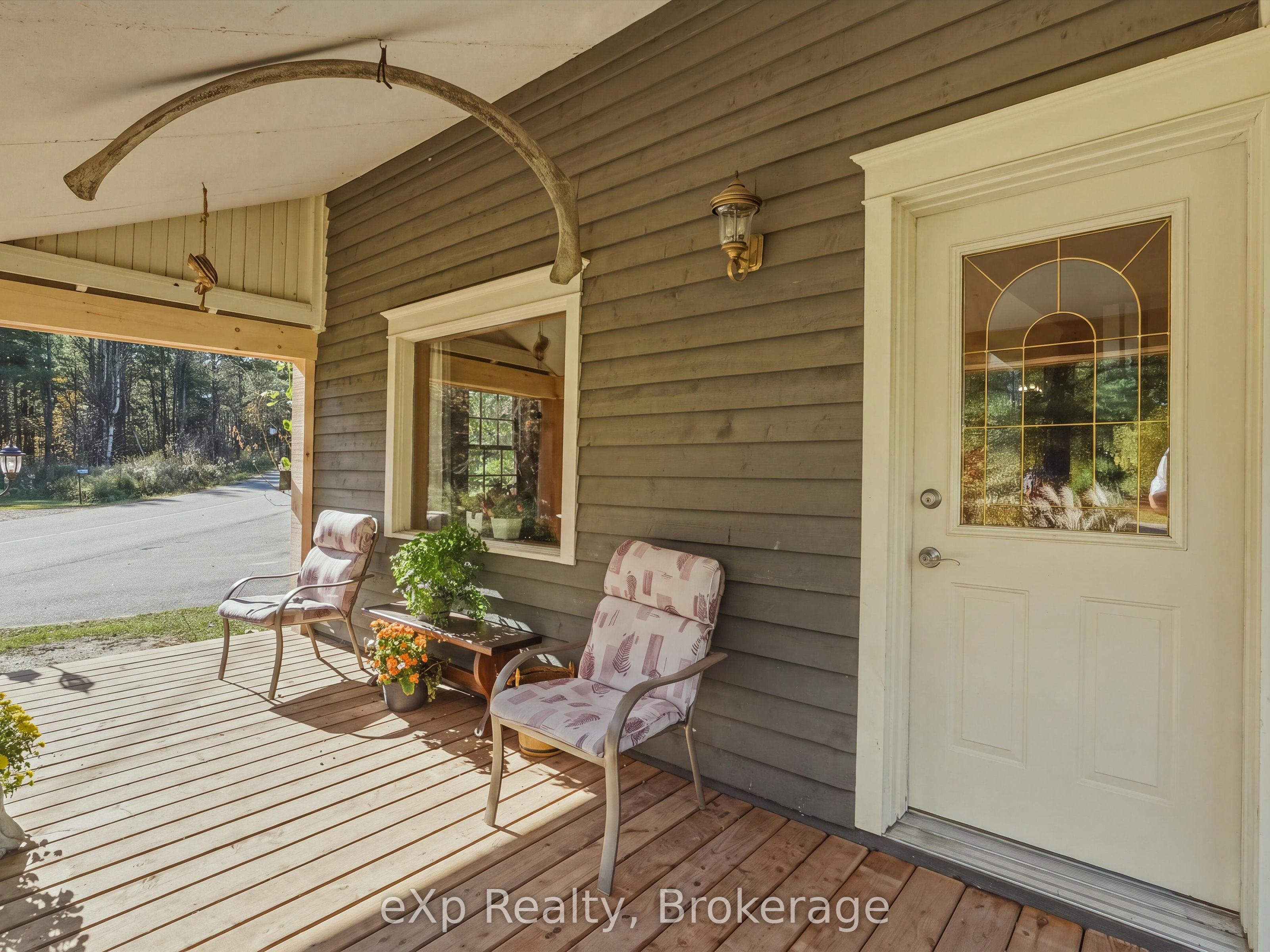 1002 Silver Lake Road Property Photo 4
