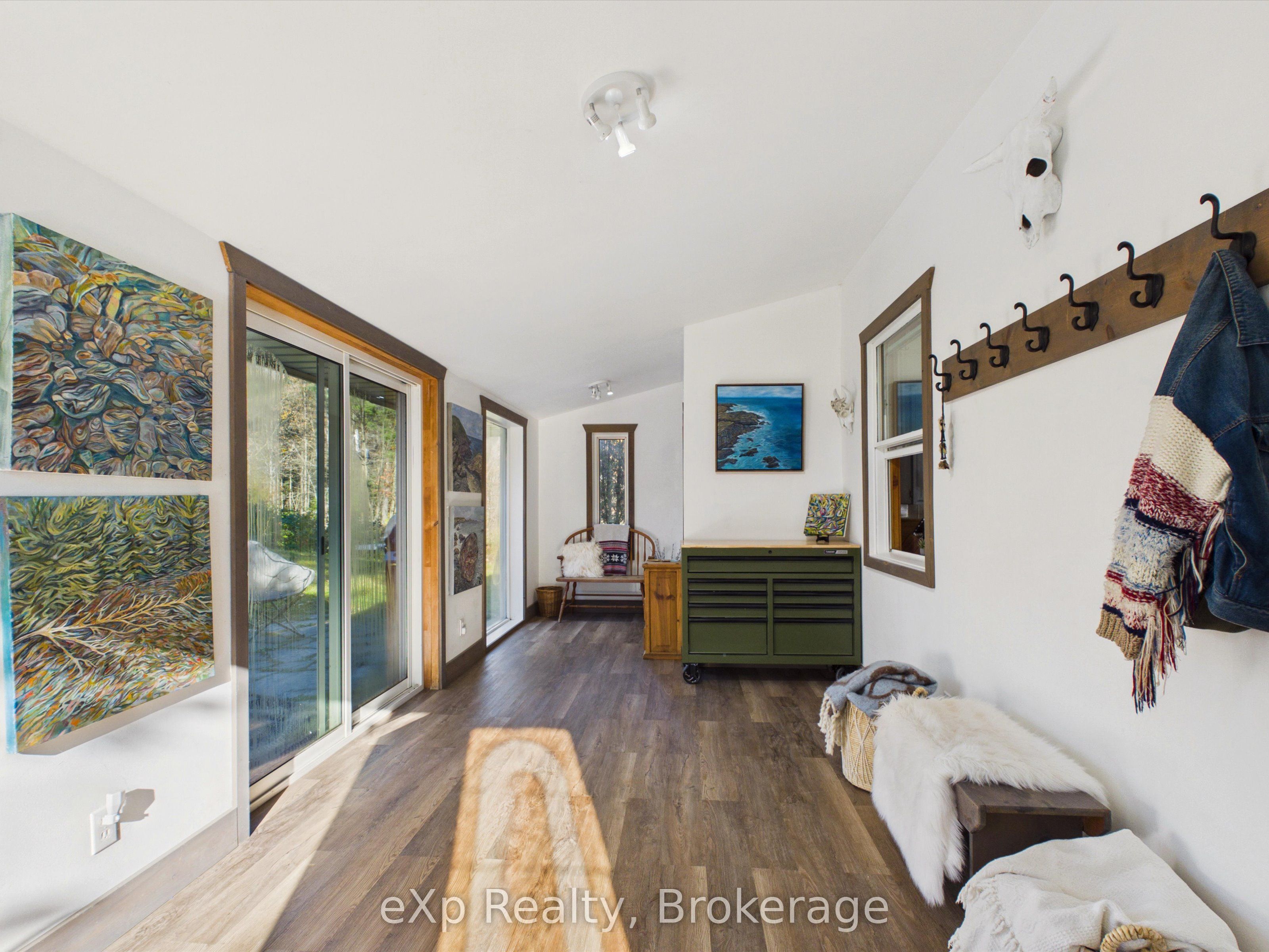 1002 Silver Lake Road Property Photo 17