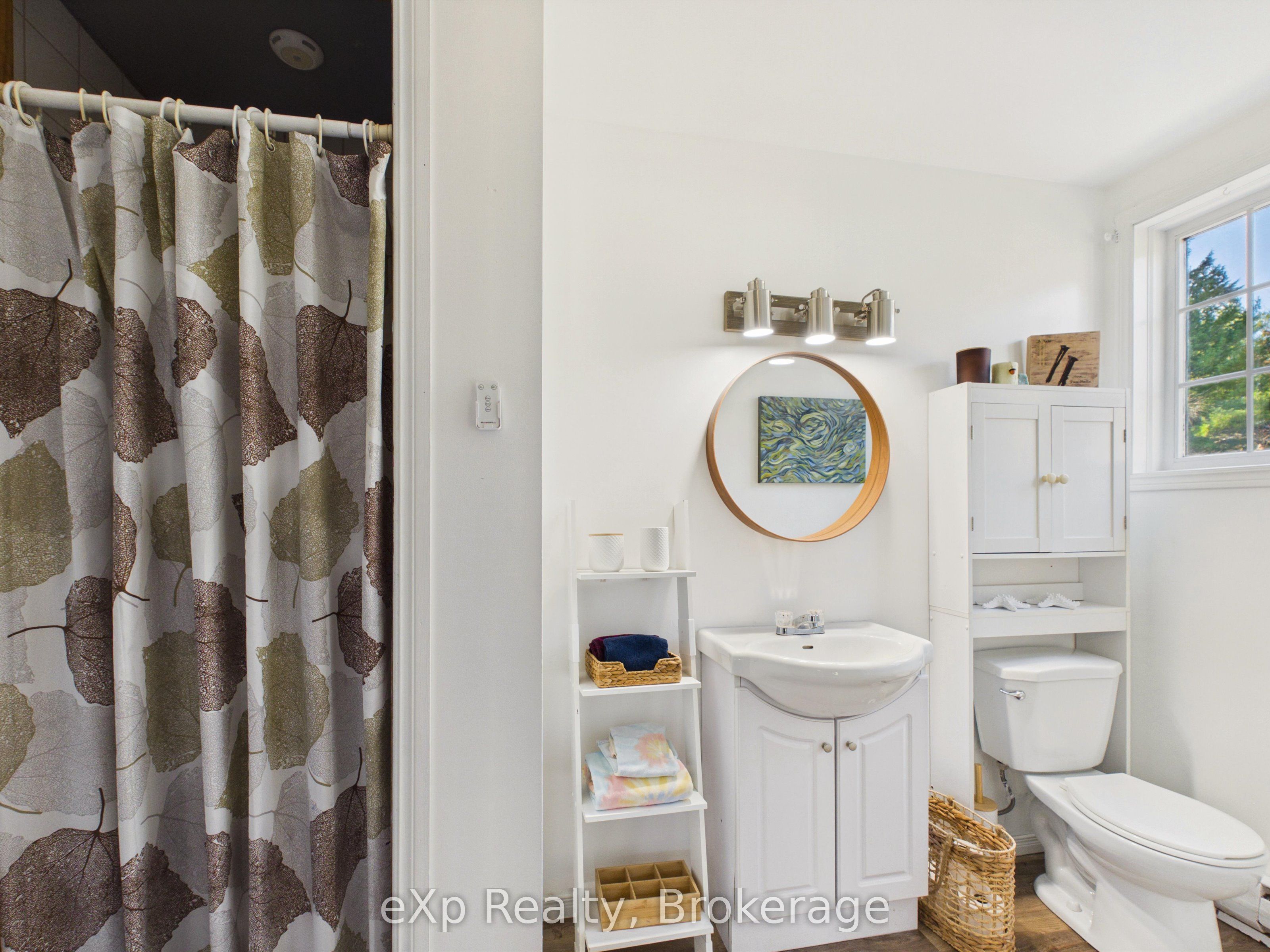 1002 Silver Lake Road Property Photo 29