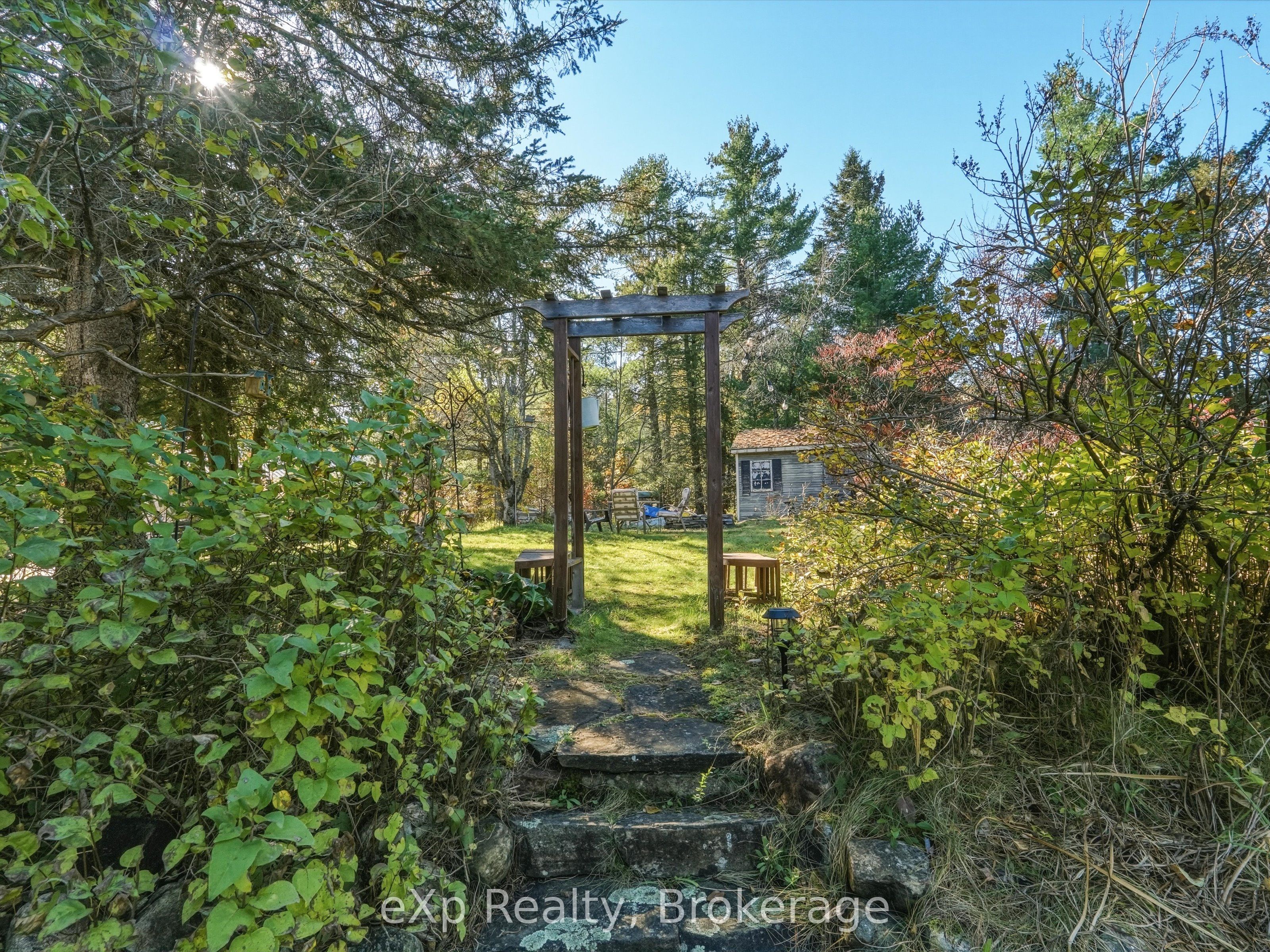 1002 Silver Lake Road Property Photo 39