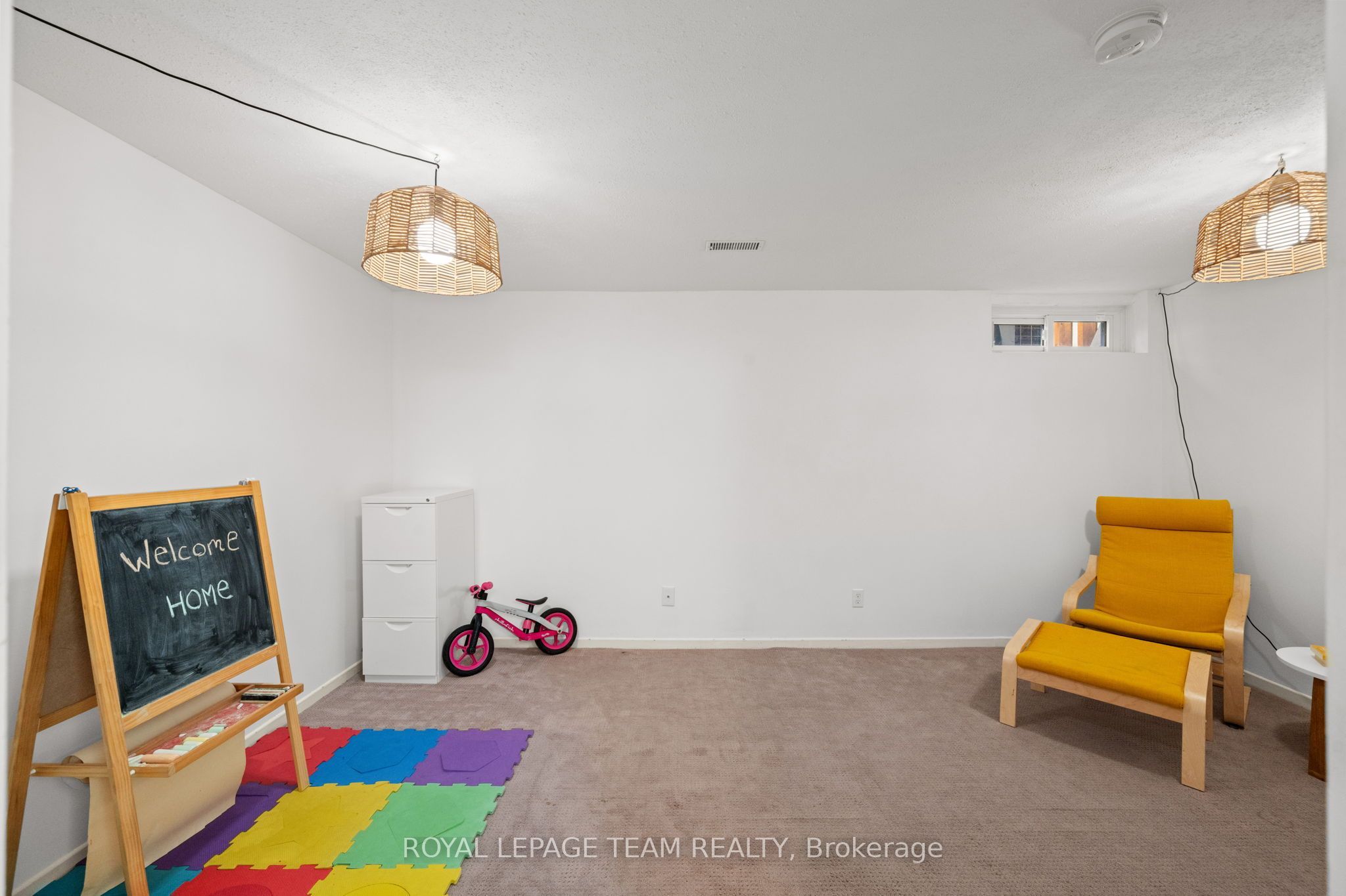 61 Mcclintock Way 92 Property Photo 17
