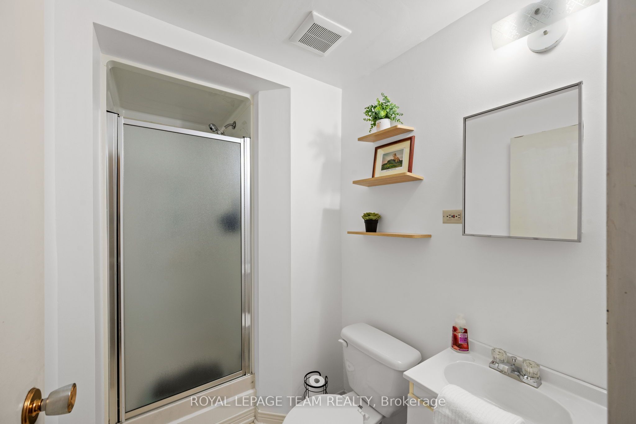61 Mcclintock Way 92 Property Photo 20