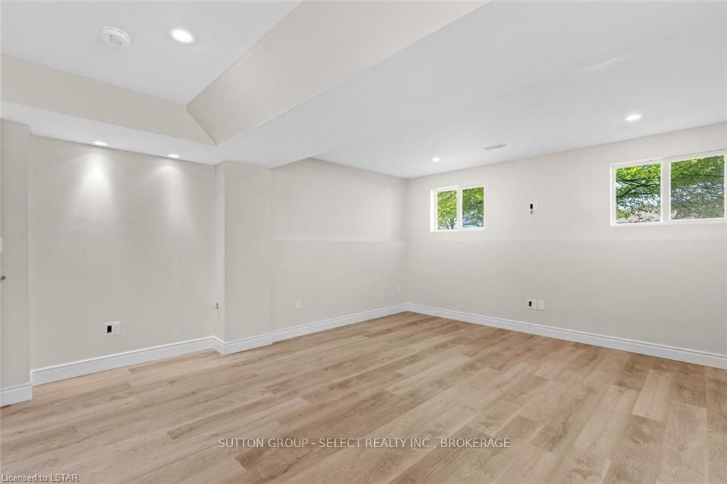 353 Dominion Street Property Photo 26