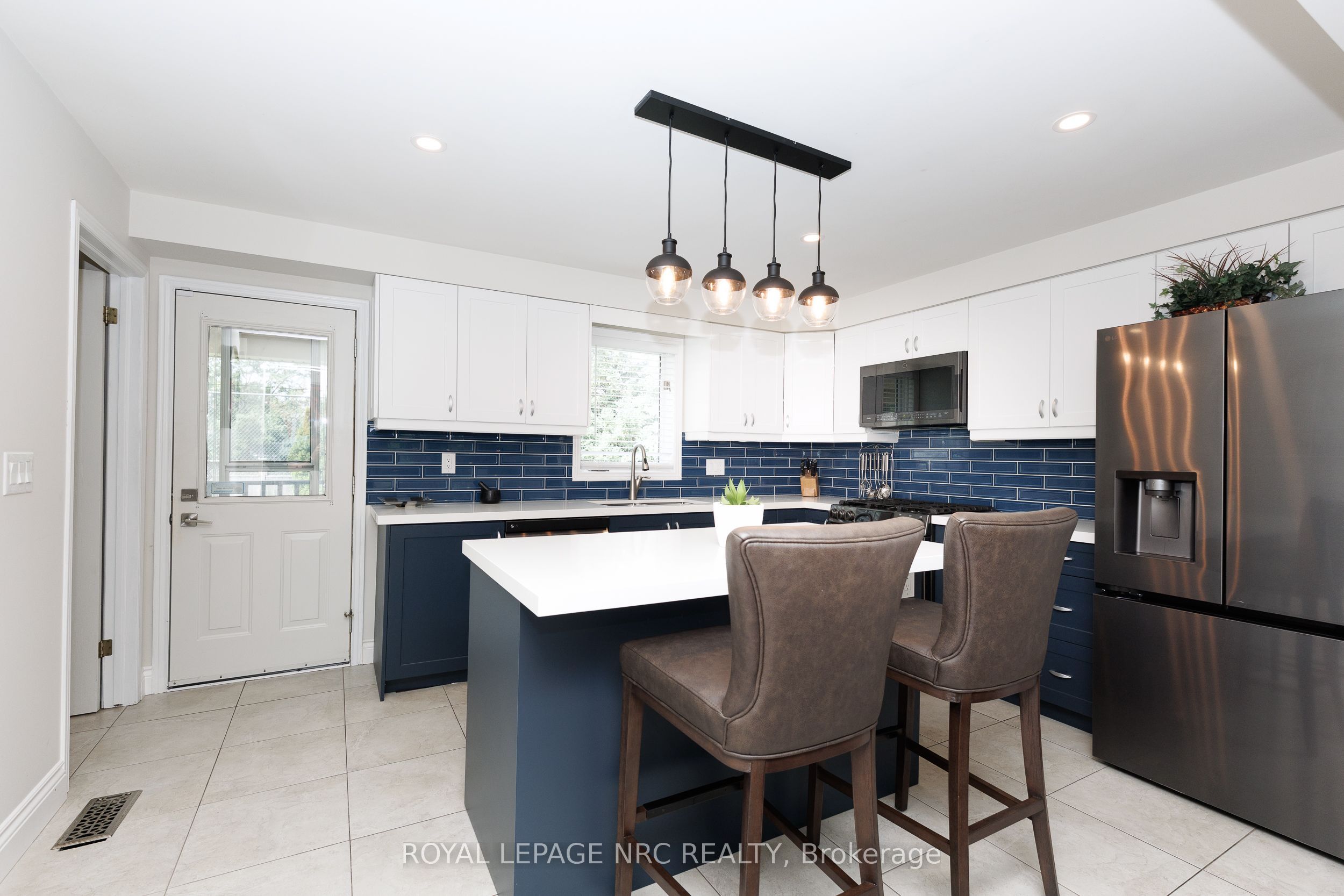 173 First Street Louth Street Property Photo 12