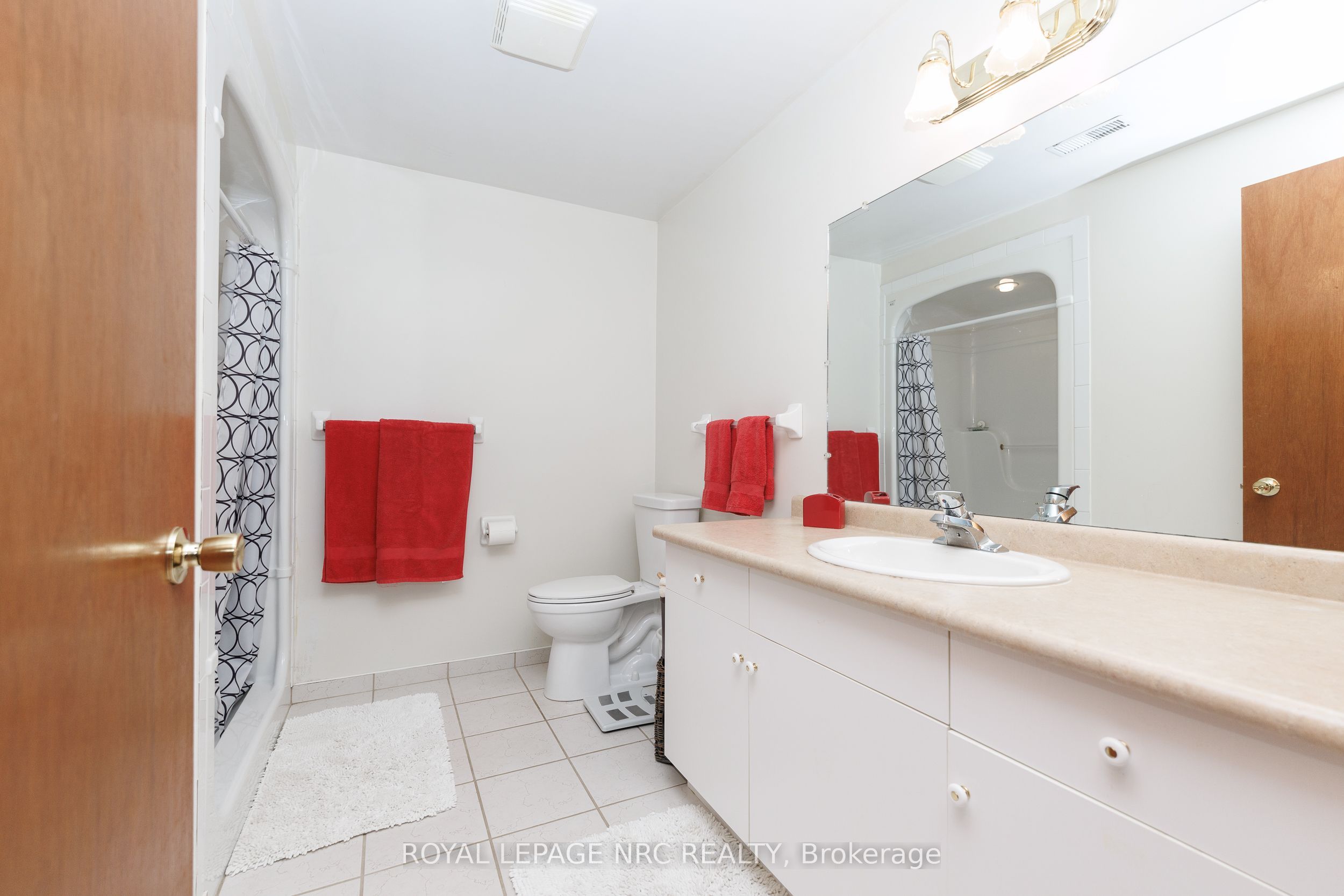 173 First Street Louth Street Property Photo 28