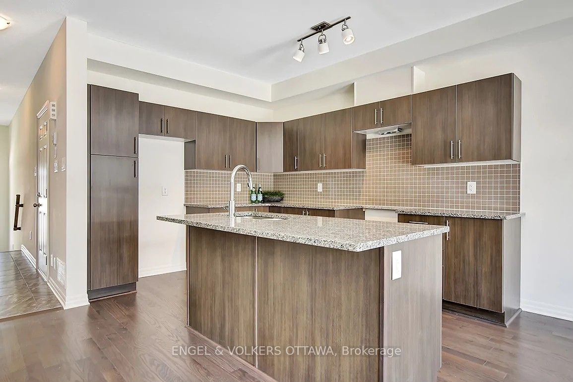 165 Overberg Way Property Photo 15
