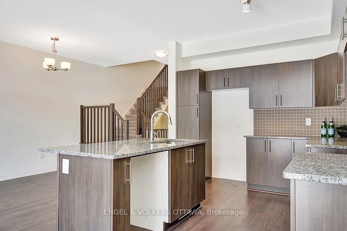 165 Overberg Way Property Photo 17