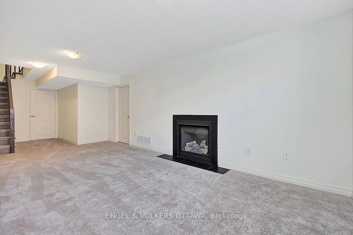 165 Overberg Way Property Photo 29