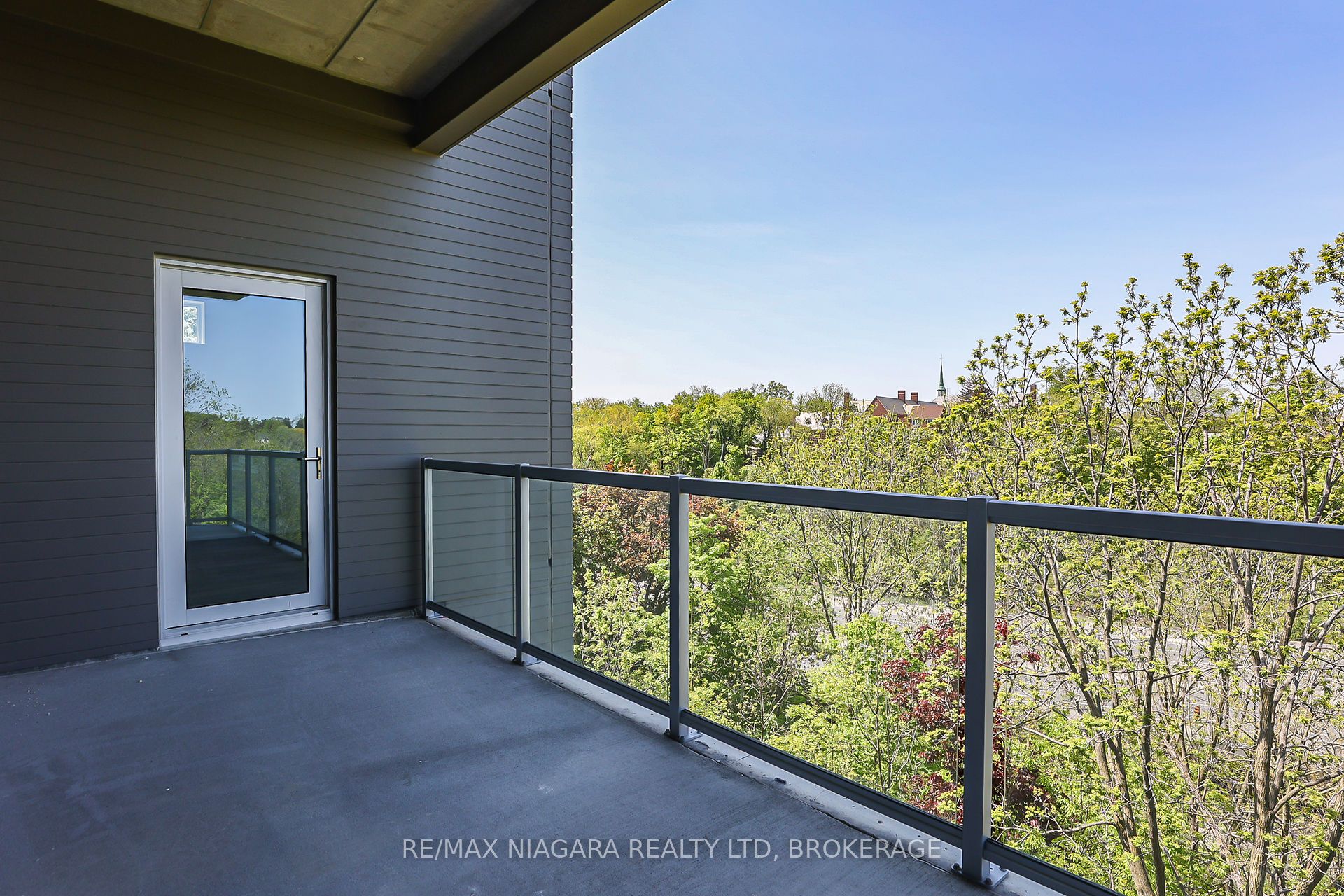 77 Yates Street 505 Property Photo 17