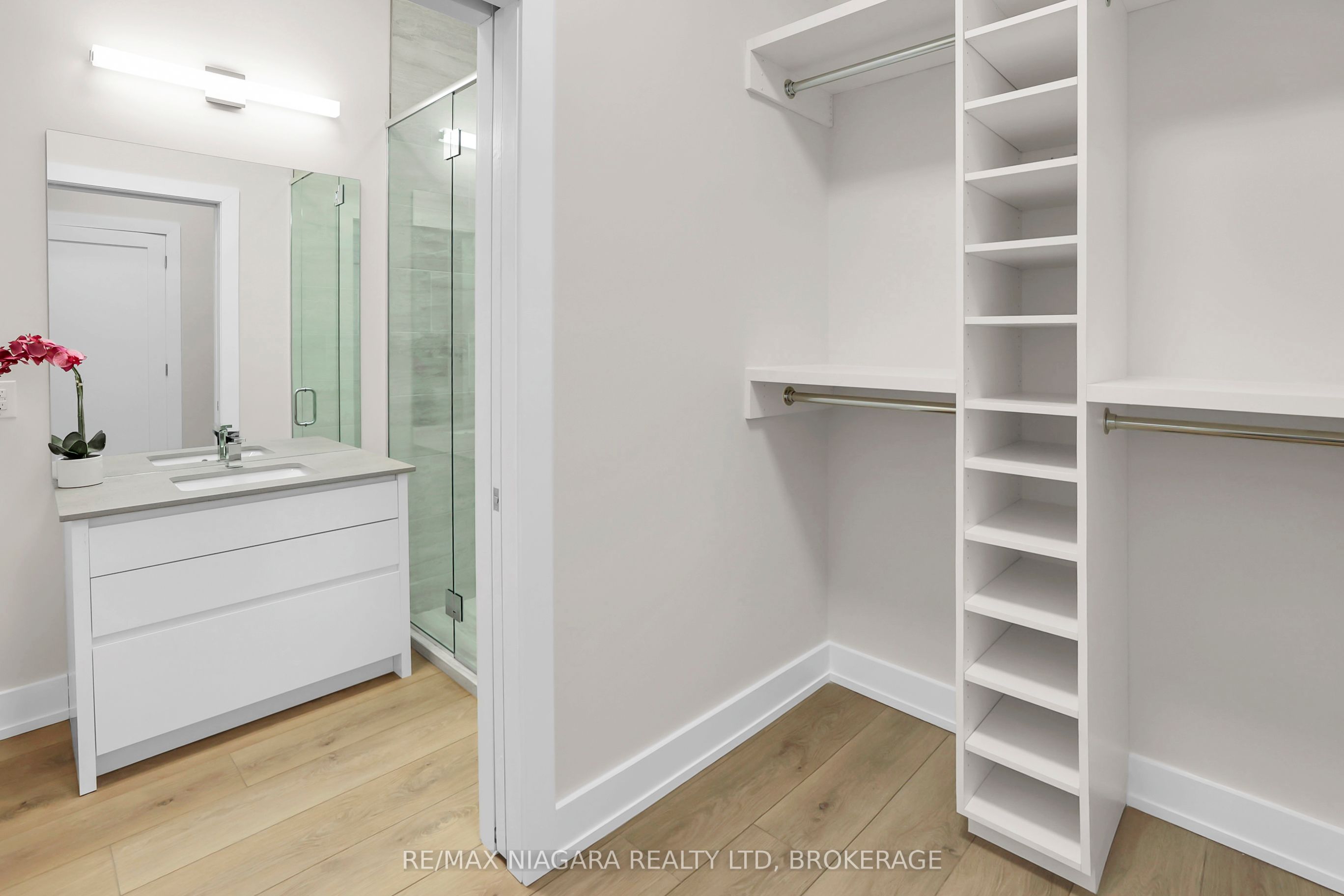 77 Yates Street 505 Property Photo 29