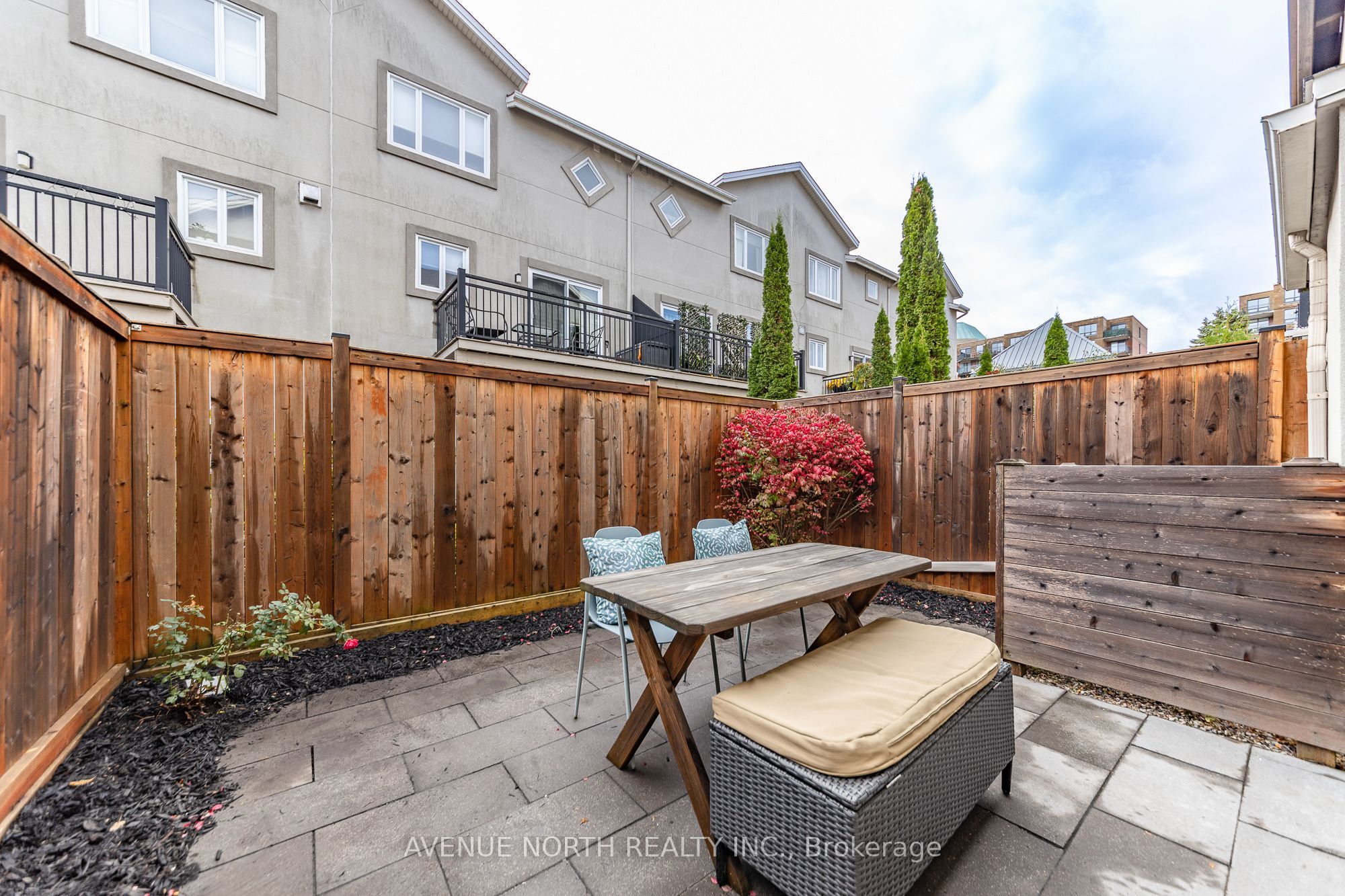 6 Panorama Private Property Photo 38
