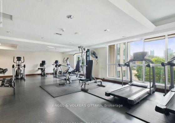 234 Rideau Street 607 Property Photo 13