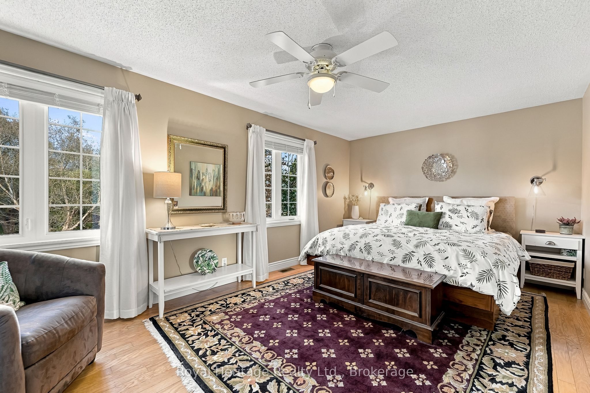 6 Quick Lane Property Photo 9