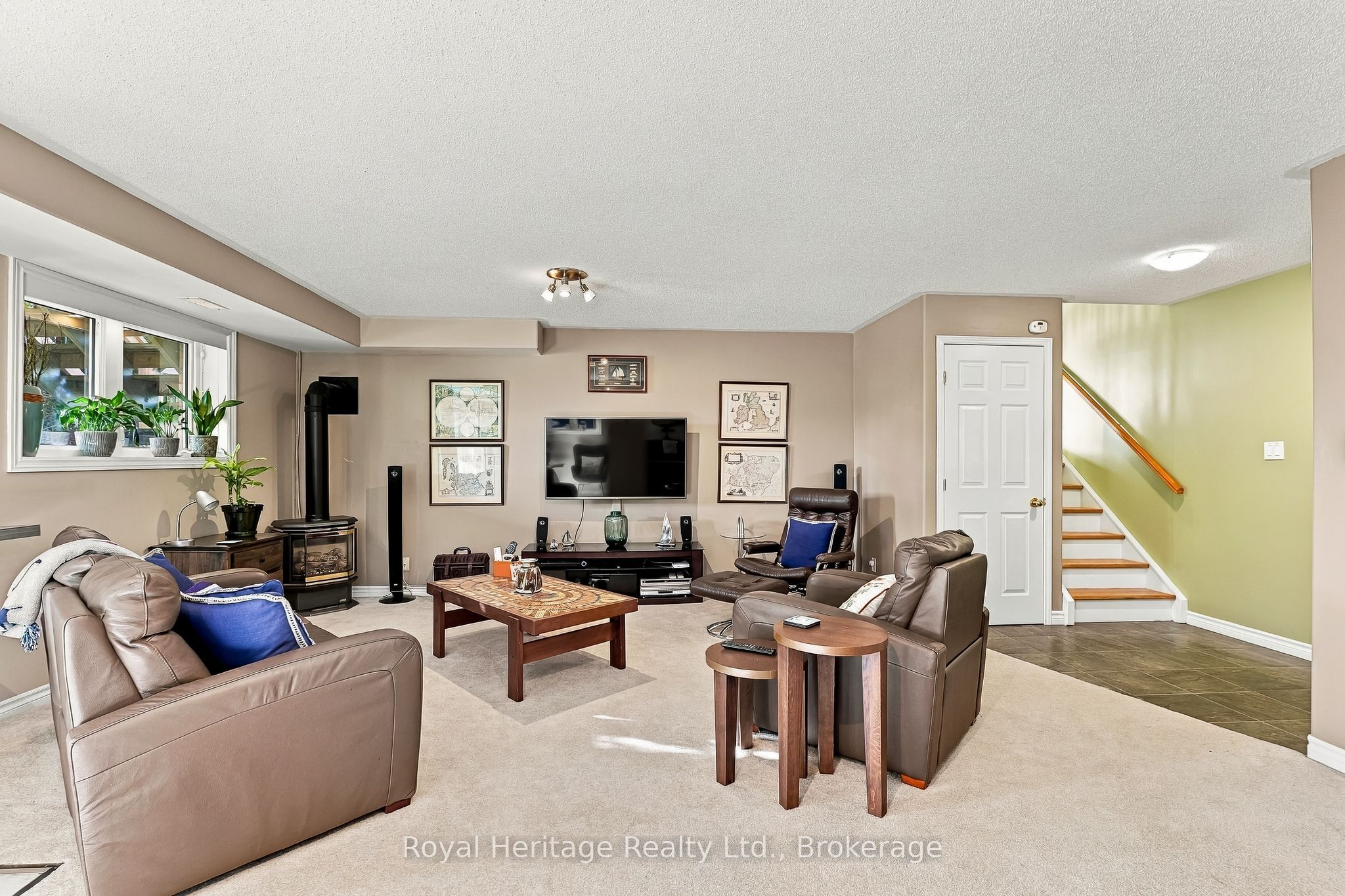 6 Quick Lane Property Photo 16