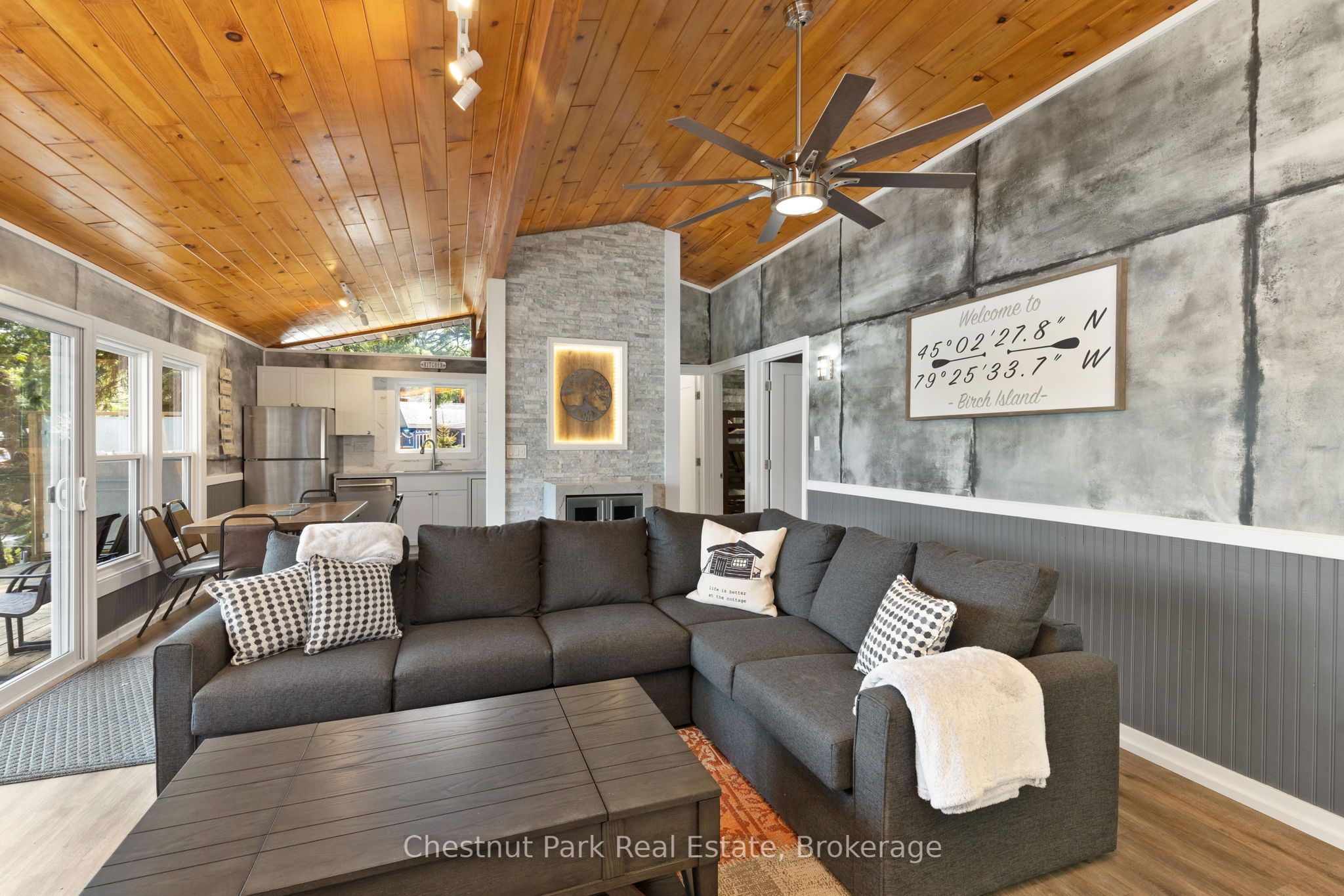 76 Birch Island Property Photo 8