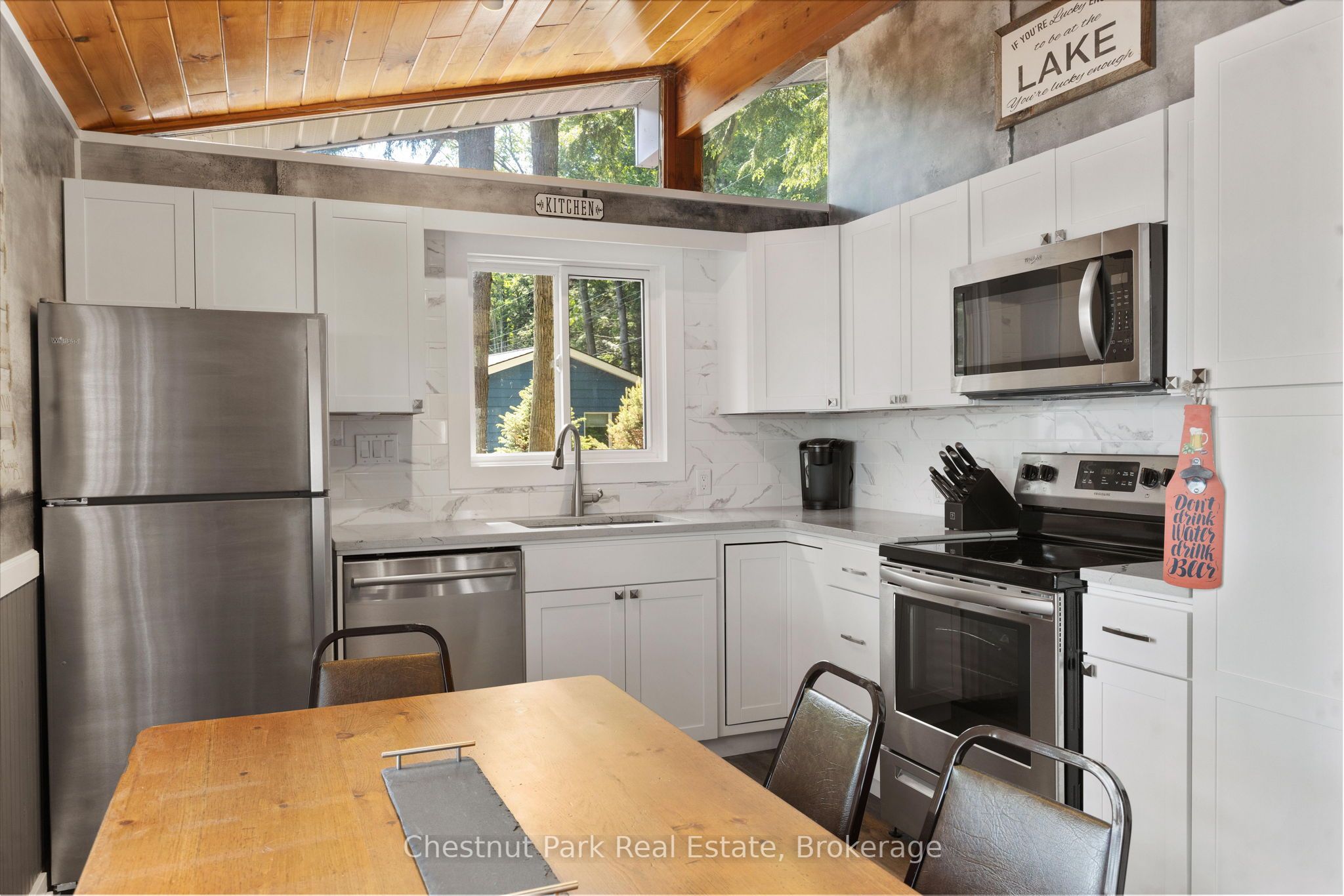 76 Birch Island Property Photo 9