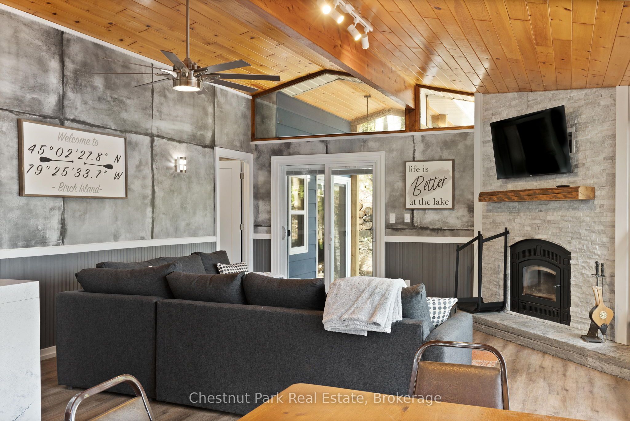 76 Birch Island Property Photo 13