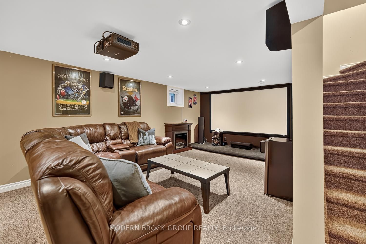 23 Cambridge Crescent Property Photo 33