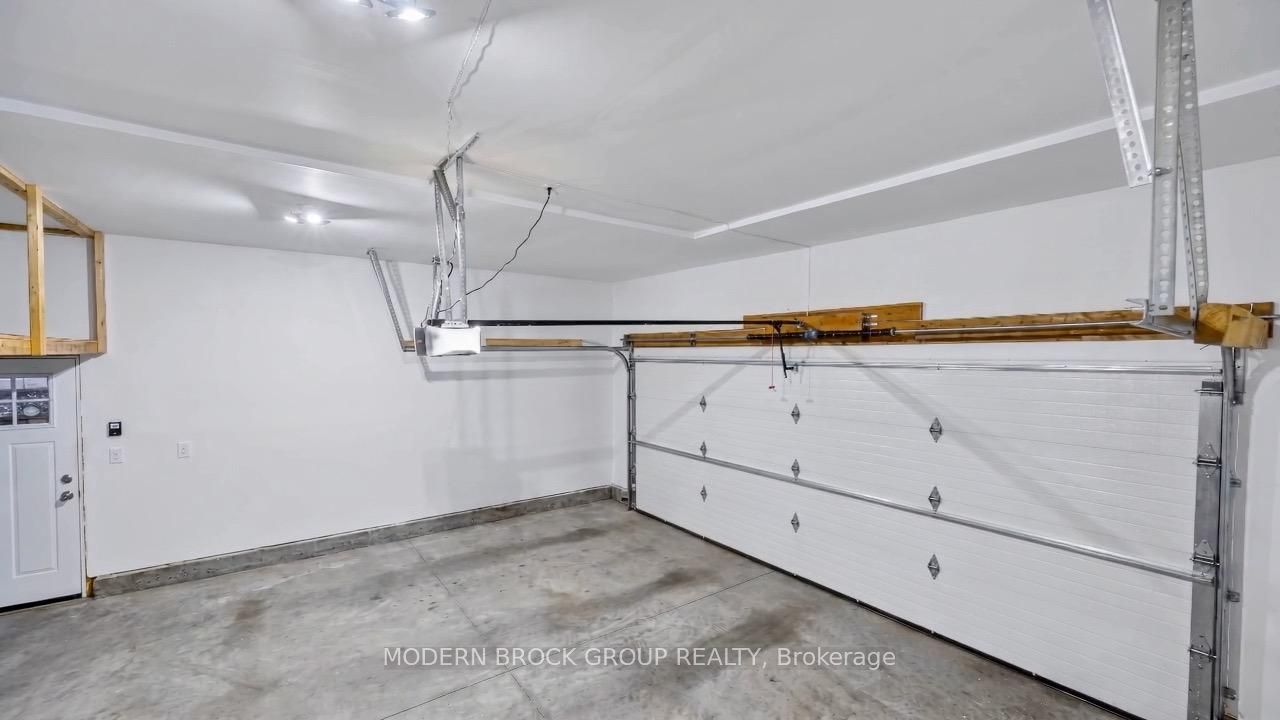 23 Cambridge Crescent Property Photo 46