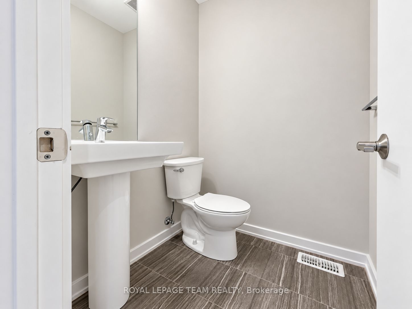 114 Larimar Circle Property Photo 15