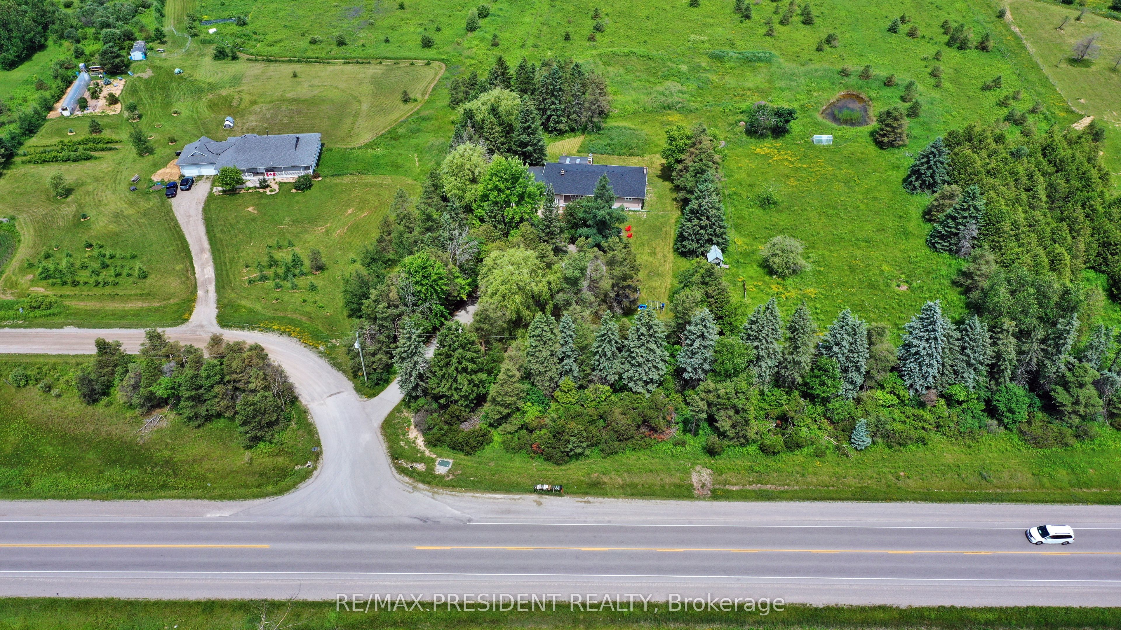10 Grandview Road Property Photo 2