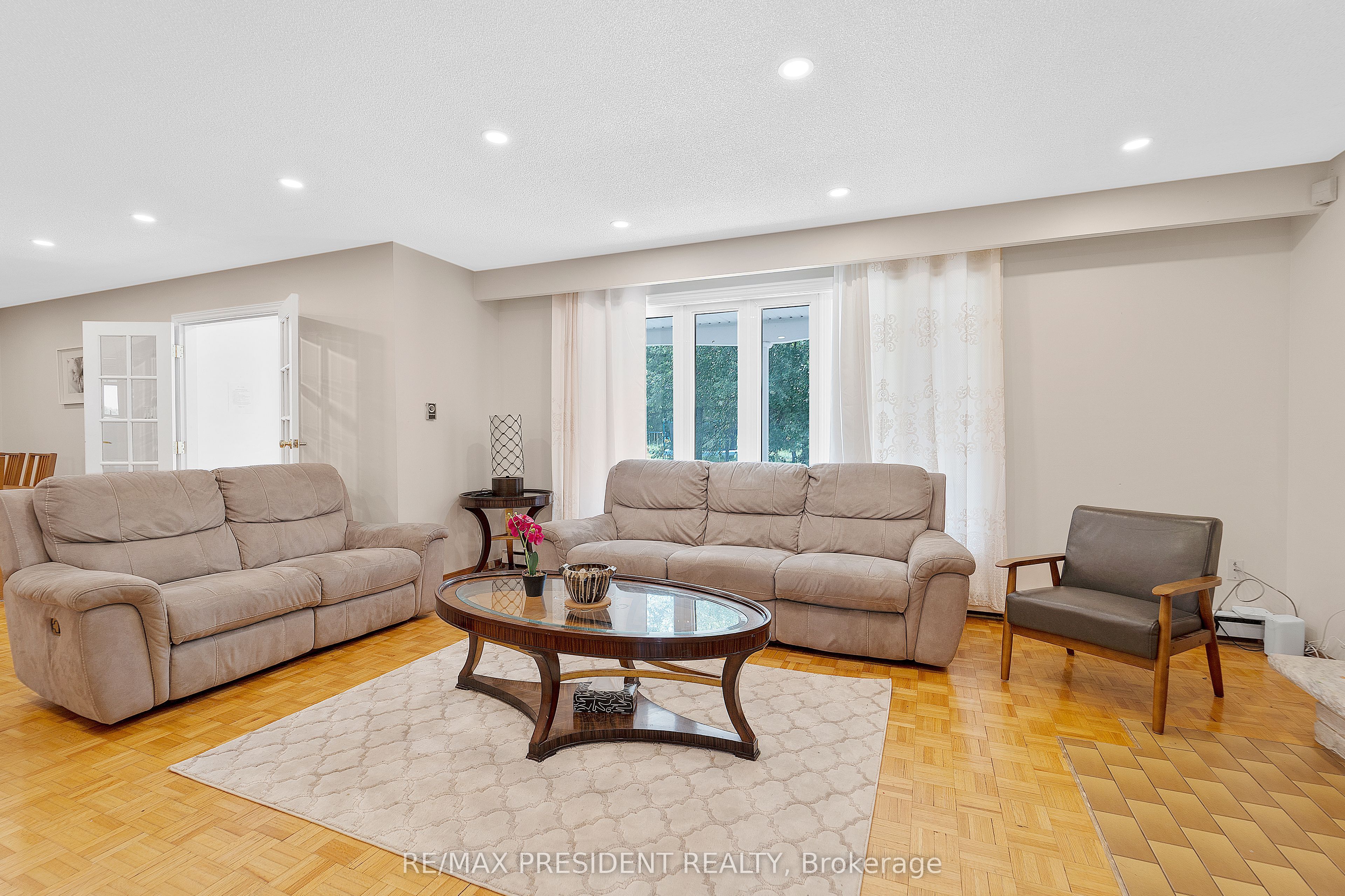 10 Grandview Road Property Photo 4
