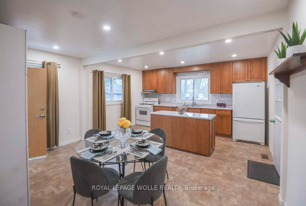 11 Duncairn Avenue Property Photo 6